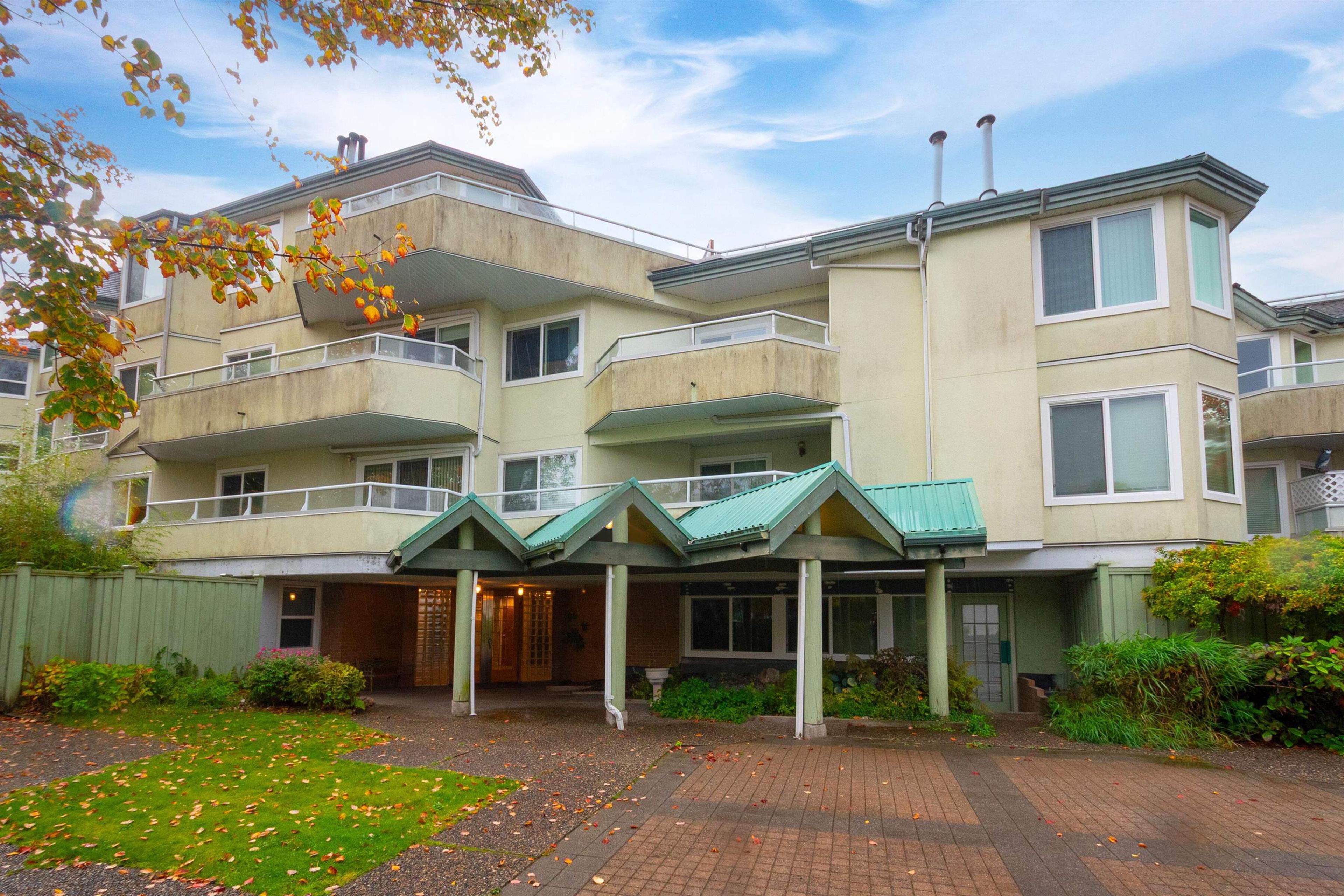 7600 Francis Road, Richmond - Exteriors - Photo 2