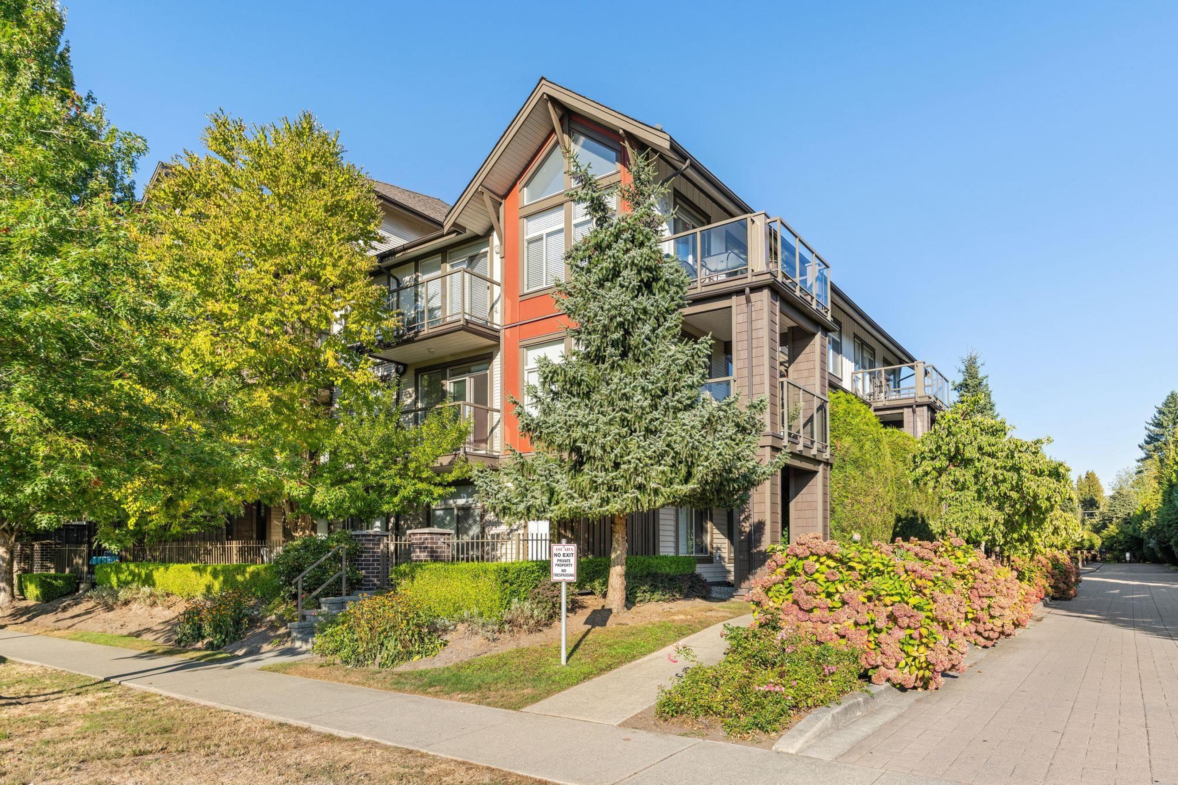 15322 101 Avenue, Surrey - Exteriors - Photo 4