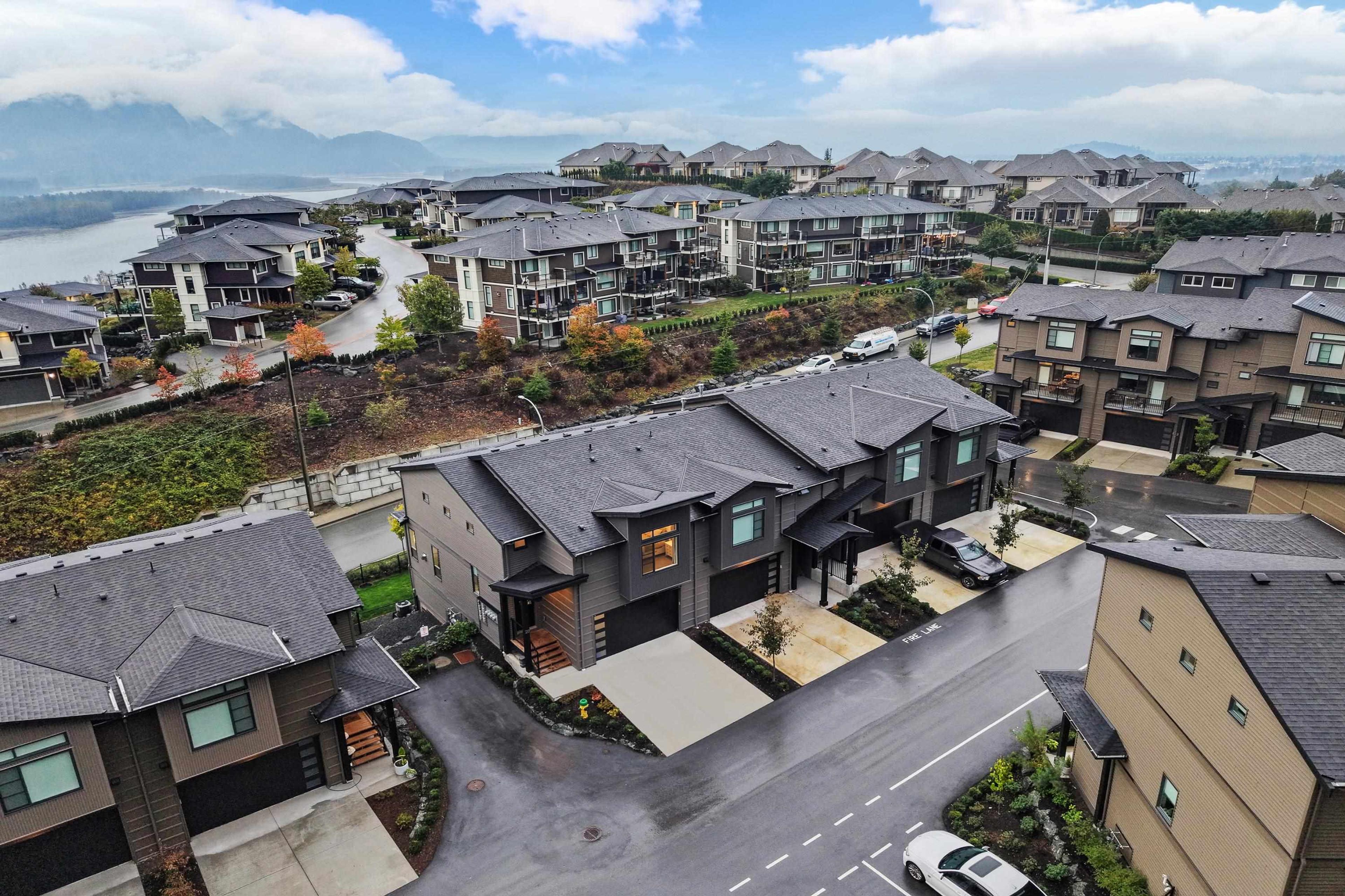 43610 Chilliwack Mountain Road, Chilliwack - Exteriors - Full Complex View, Drone/Aerial View - Photo 5