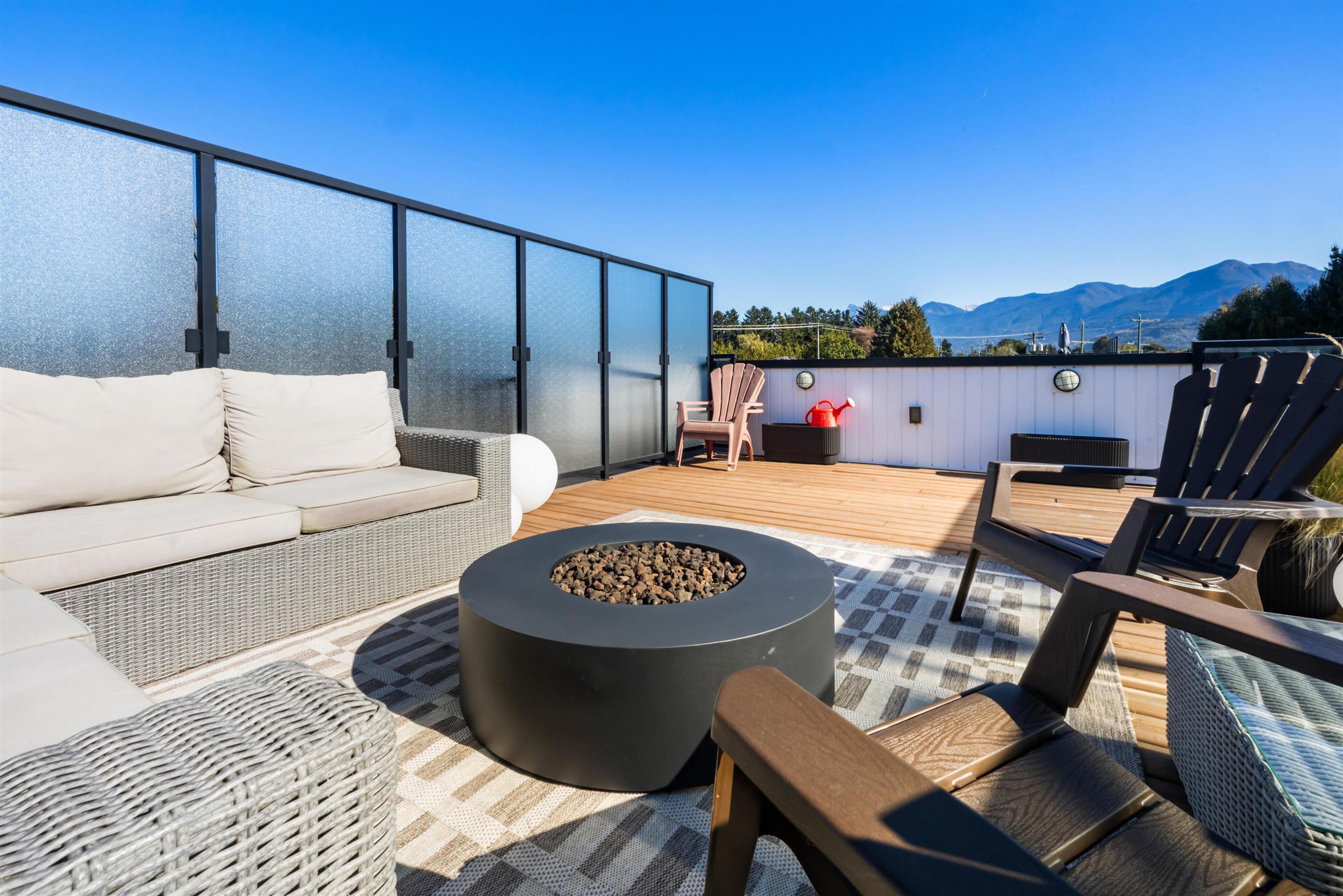 7140 Maitland Avenue, Chilliwack - Exteriors - Photo 5