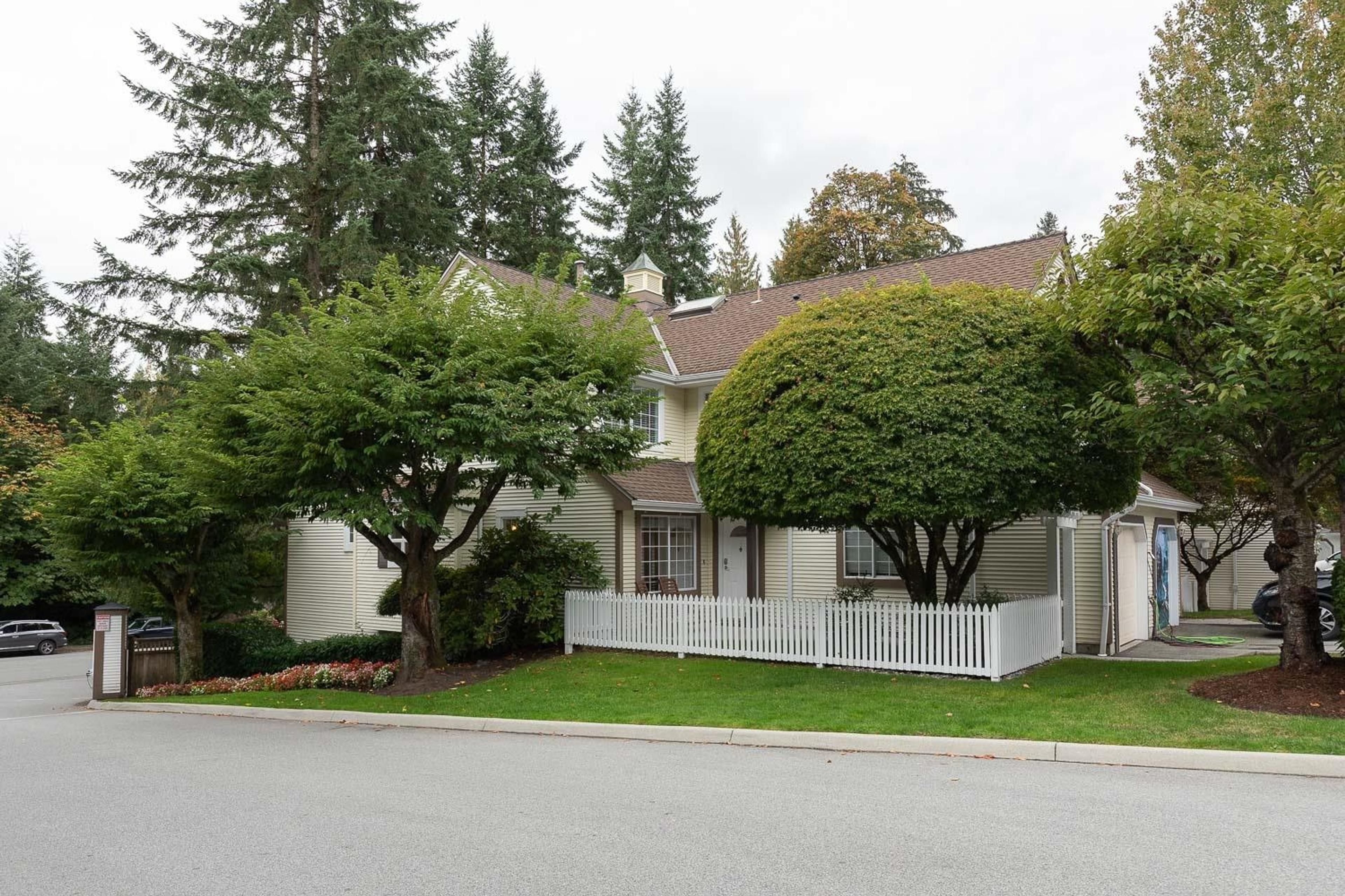 3939 Indian River Drive, North Vancouver - Exteriors - Photo 1