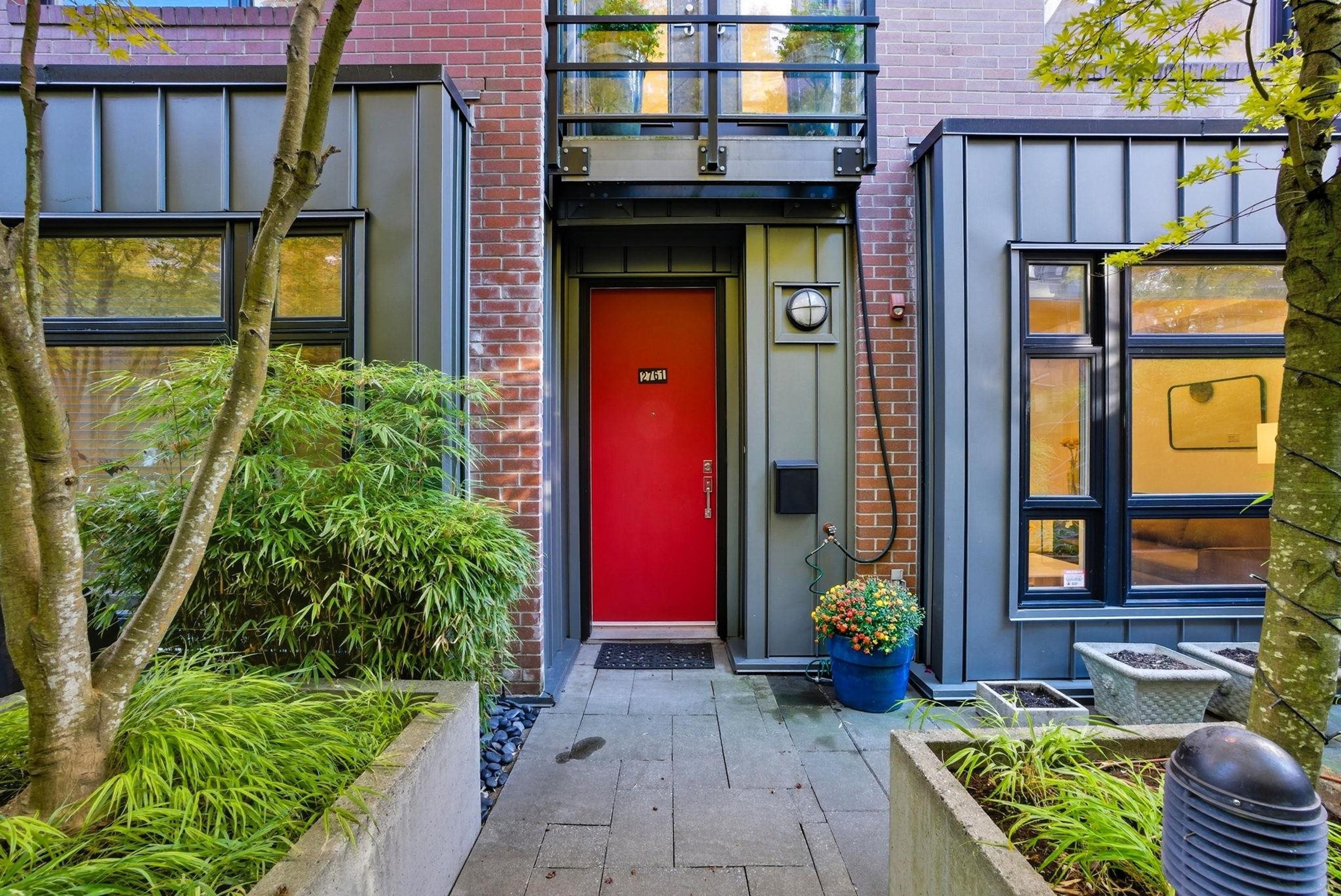 2705 Guelph Street, Vancouver - Exteriors - Photo 7