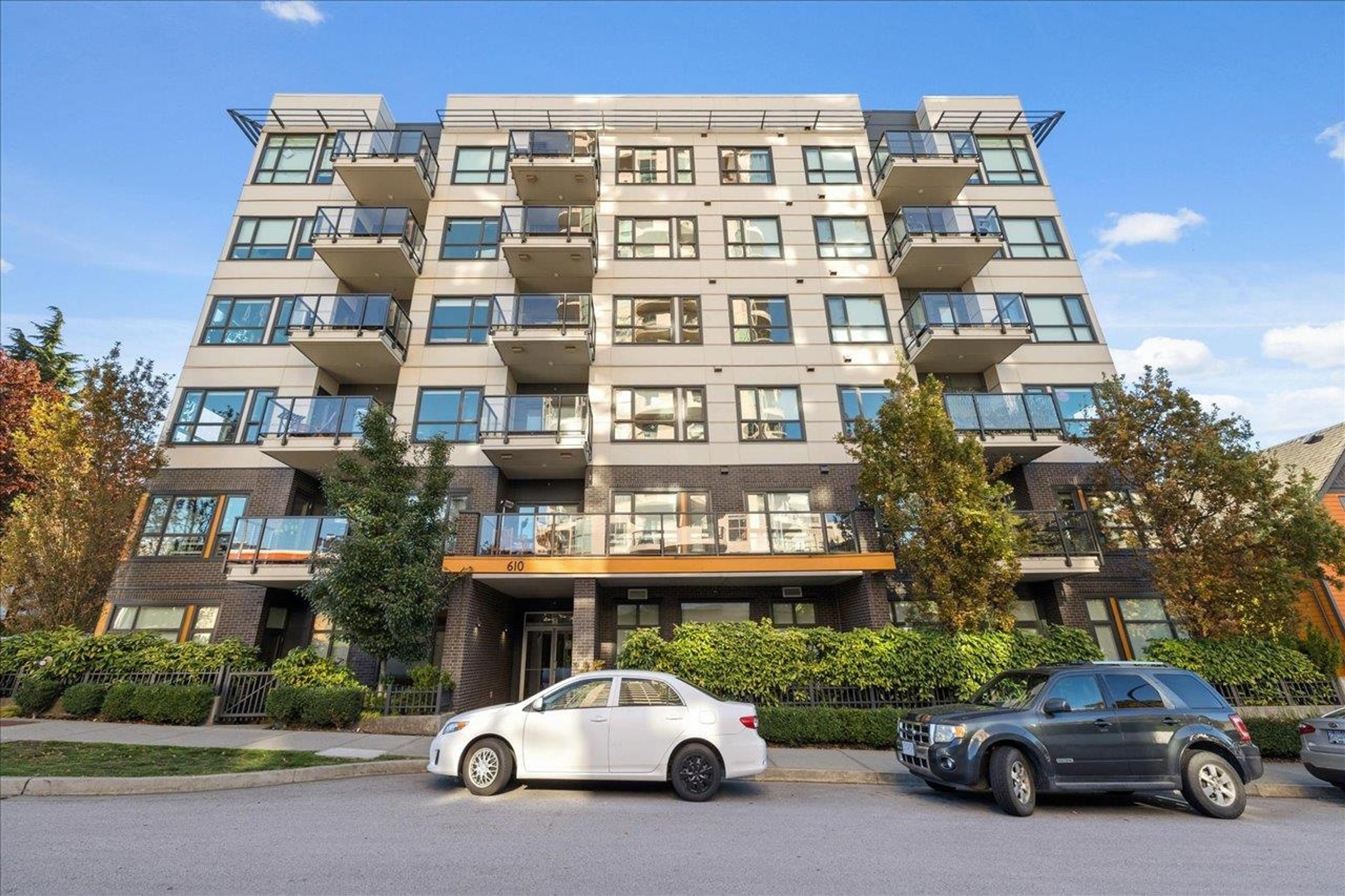 610 Brantford Street, New Westminster - Exteriors - Full Complex View - Photo 1