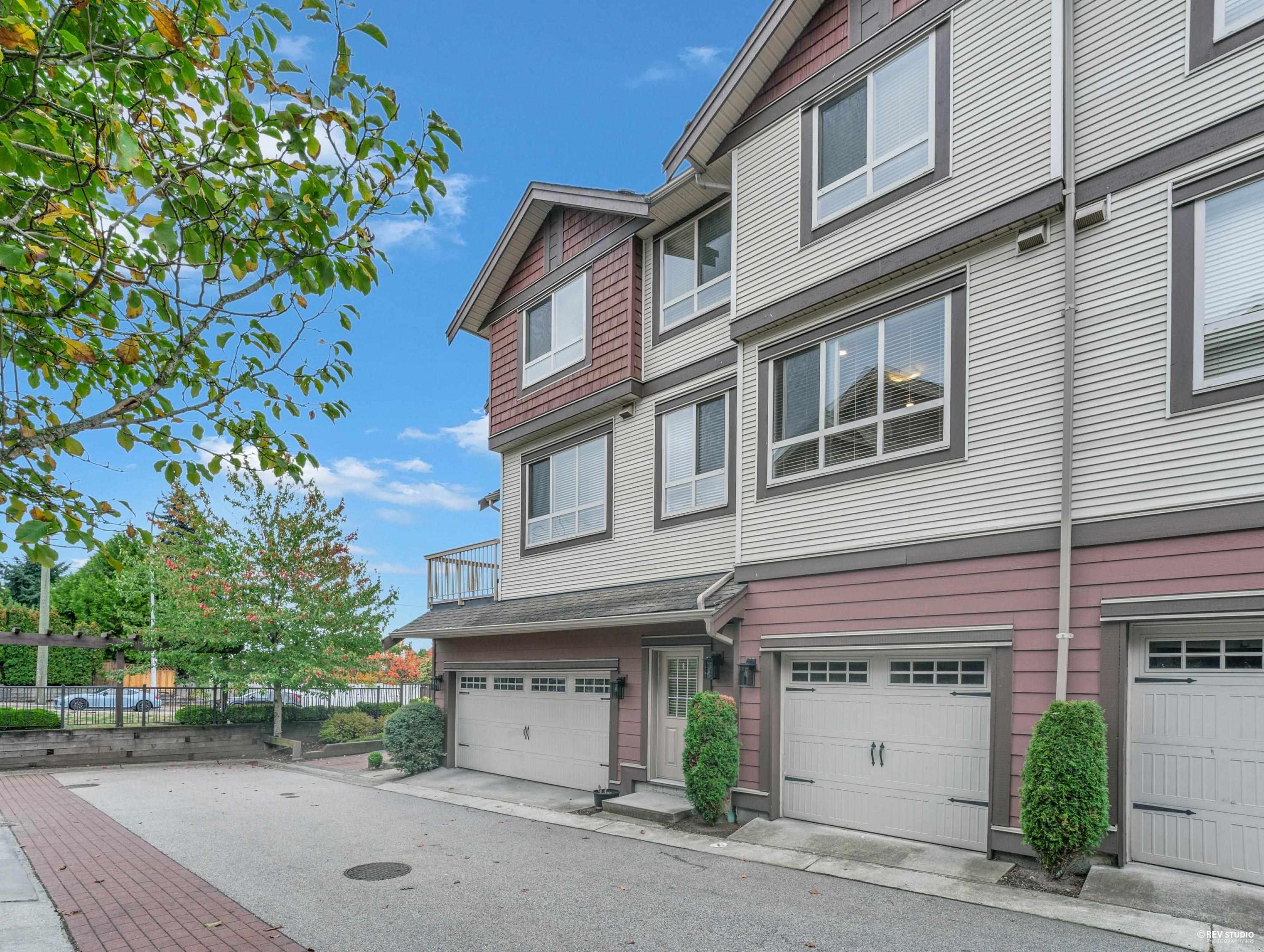 19560 68 Avenue, Surrey - Exteriors - Photo 1