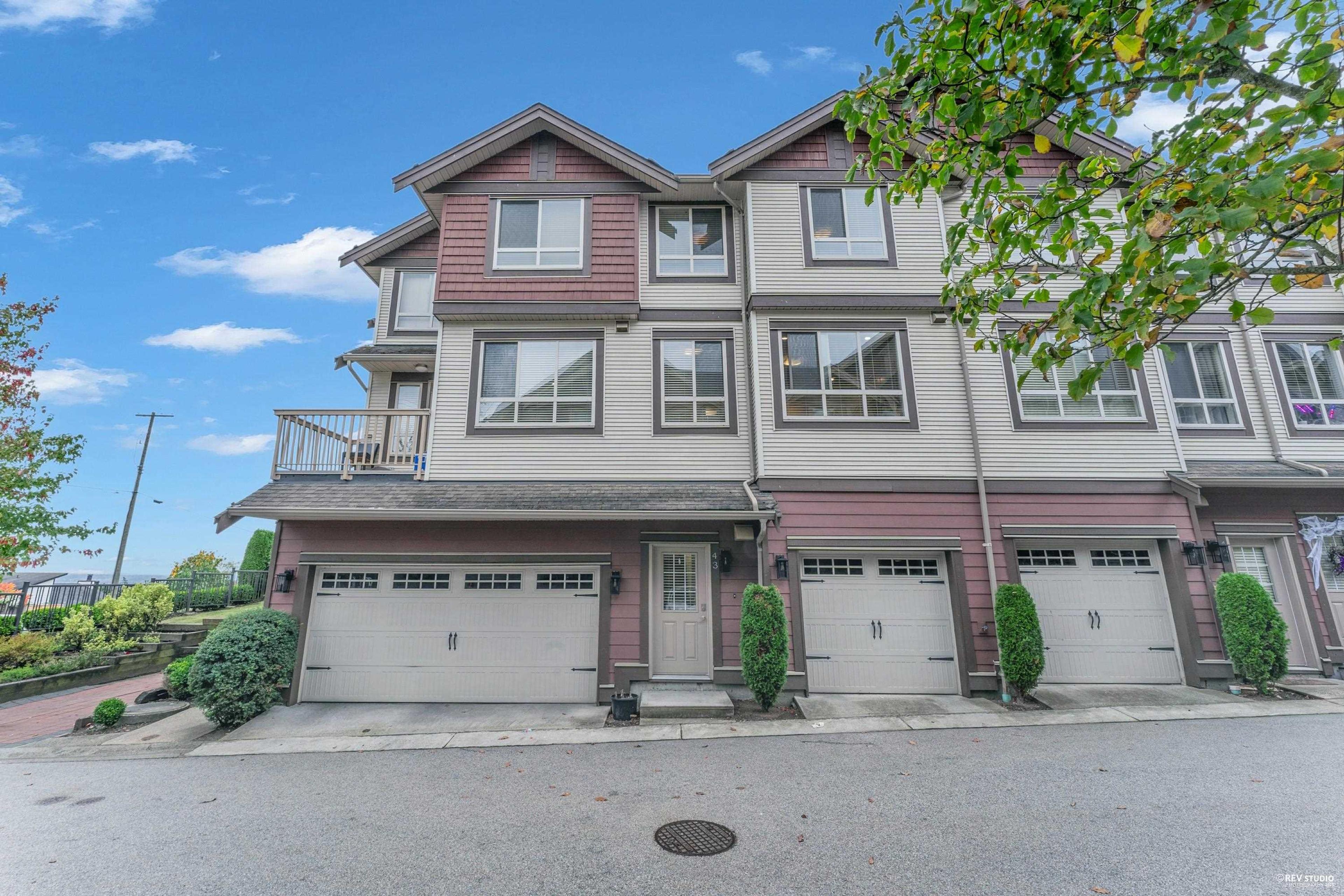 19560 68 Avenue, Surrey - Exteriors - Photo 3