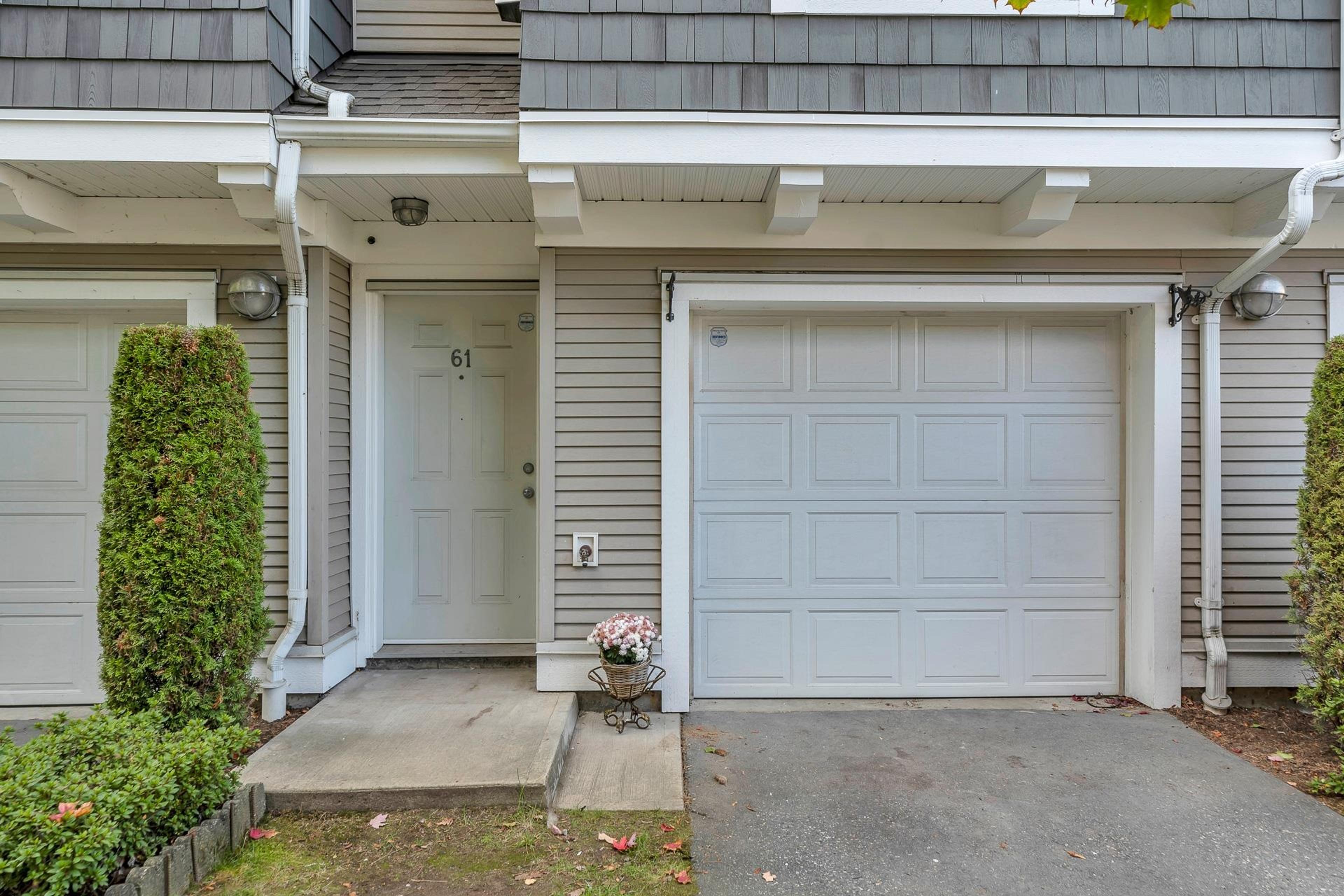 20760 Duncan Way, Langley - Exteriors - Photo 1