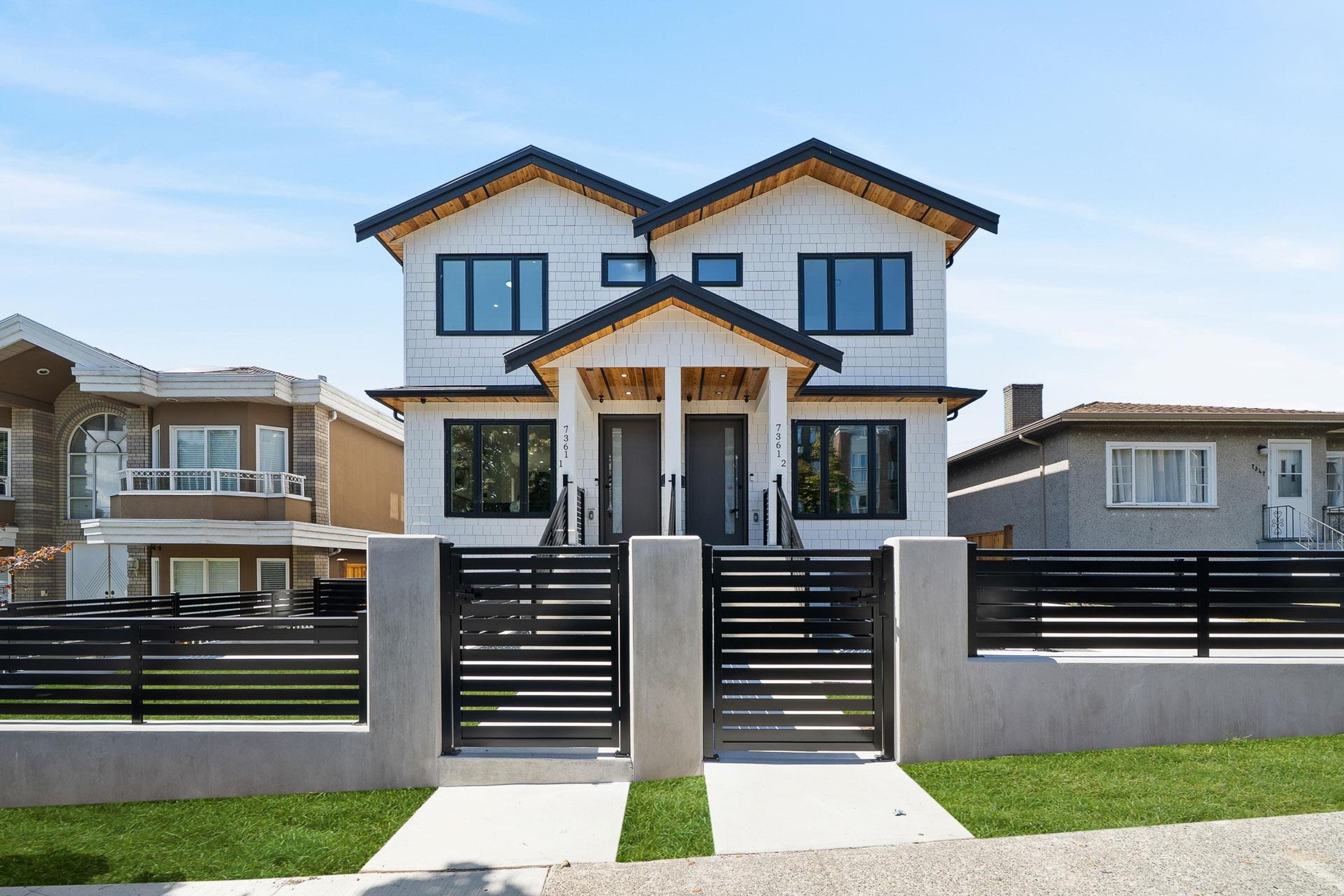 7361 Fraser Street, Vancouver - Exteriors - Photo 2