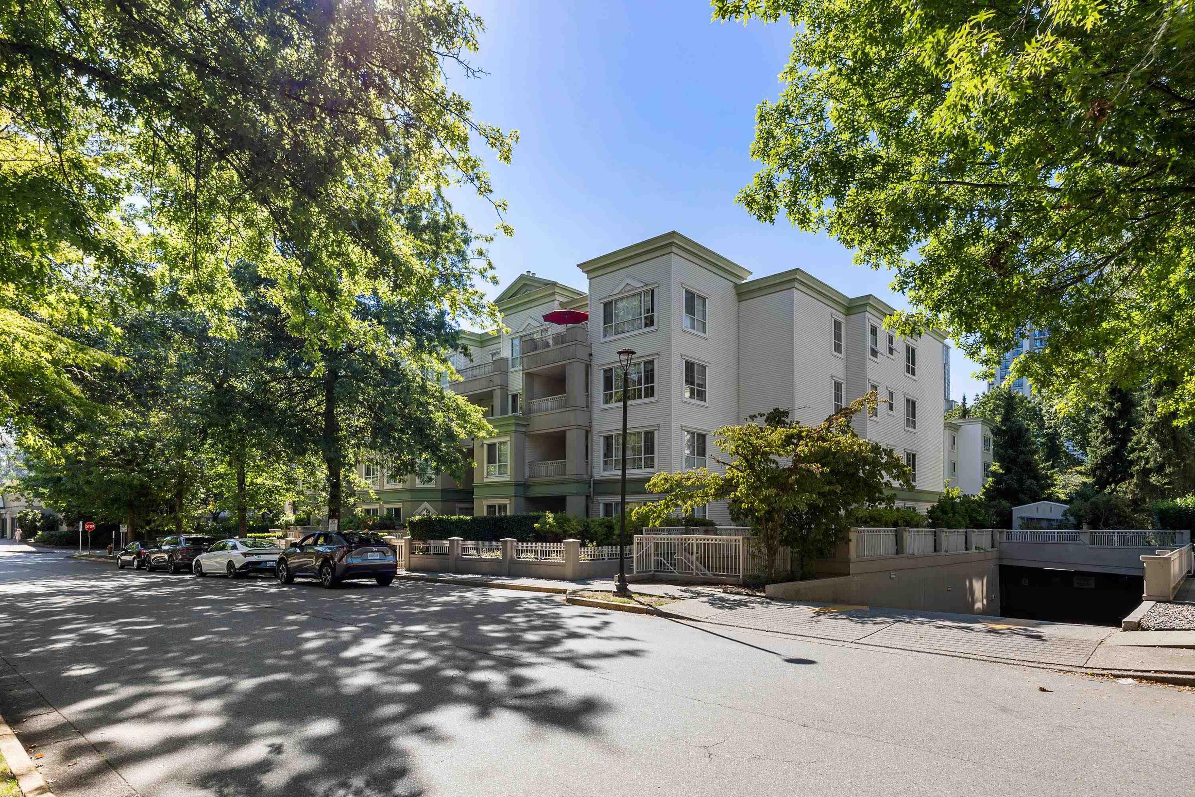 2990 Princess Crescent, Coquitlam - Exteriors - Photo 4