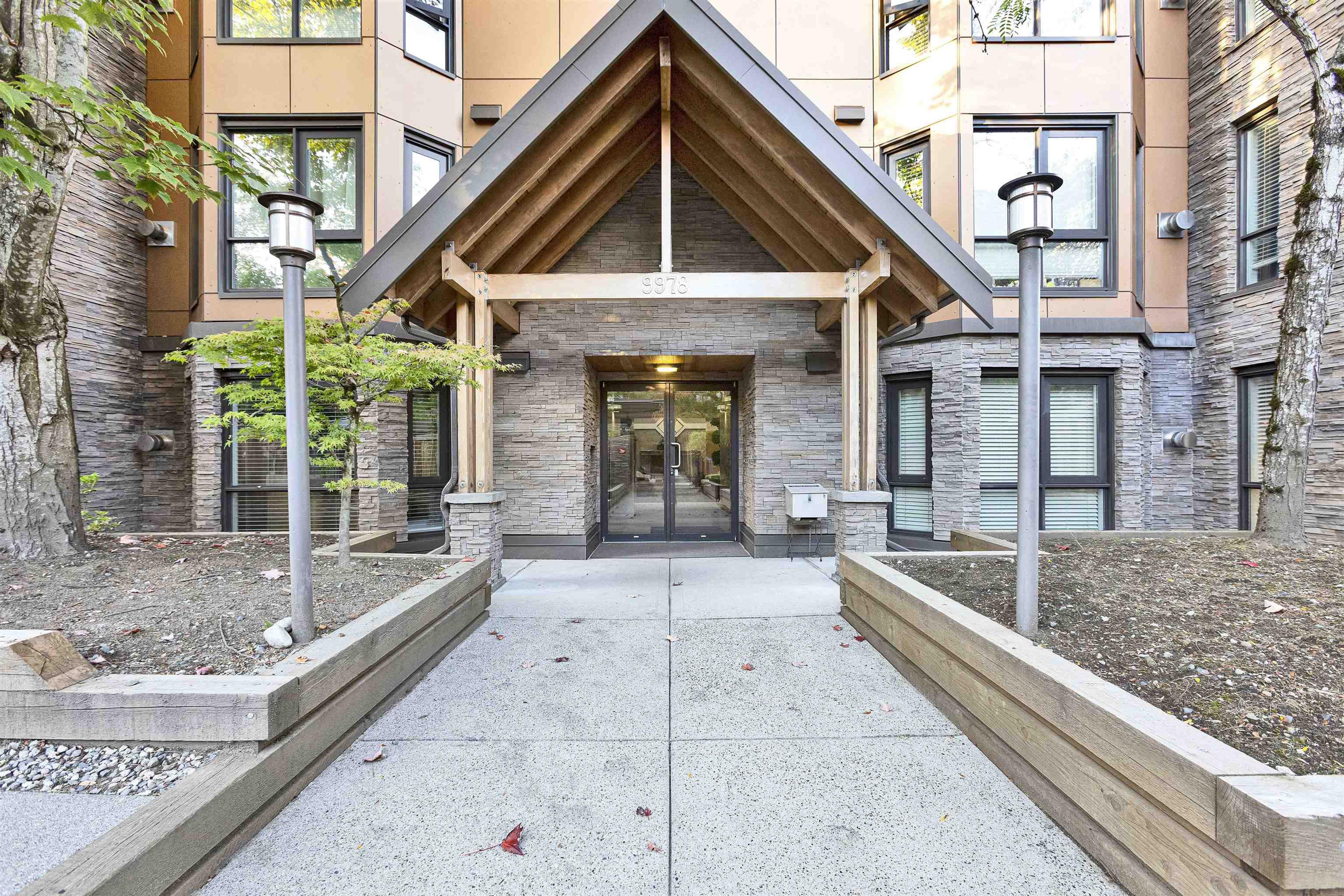 9978 148 Street, Surrey - Exteriors - Photo 1