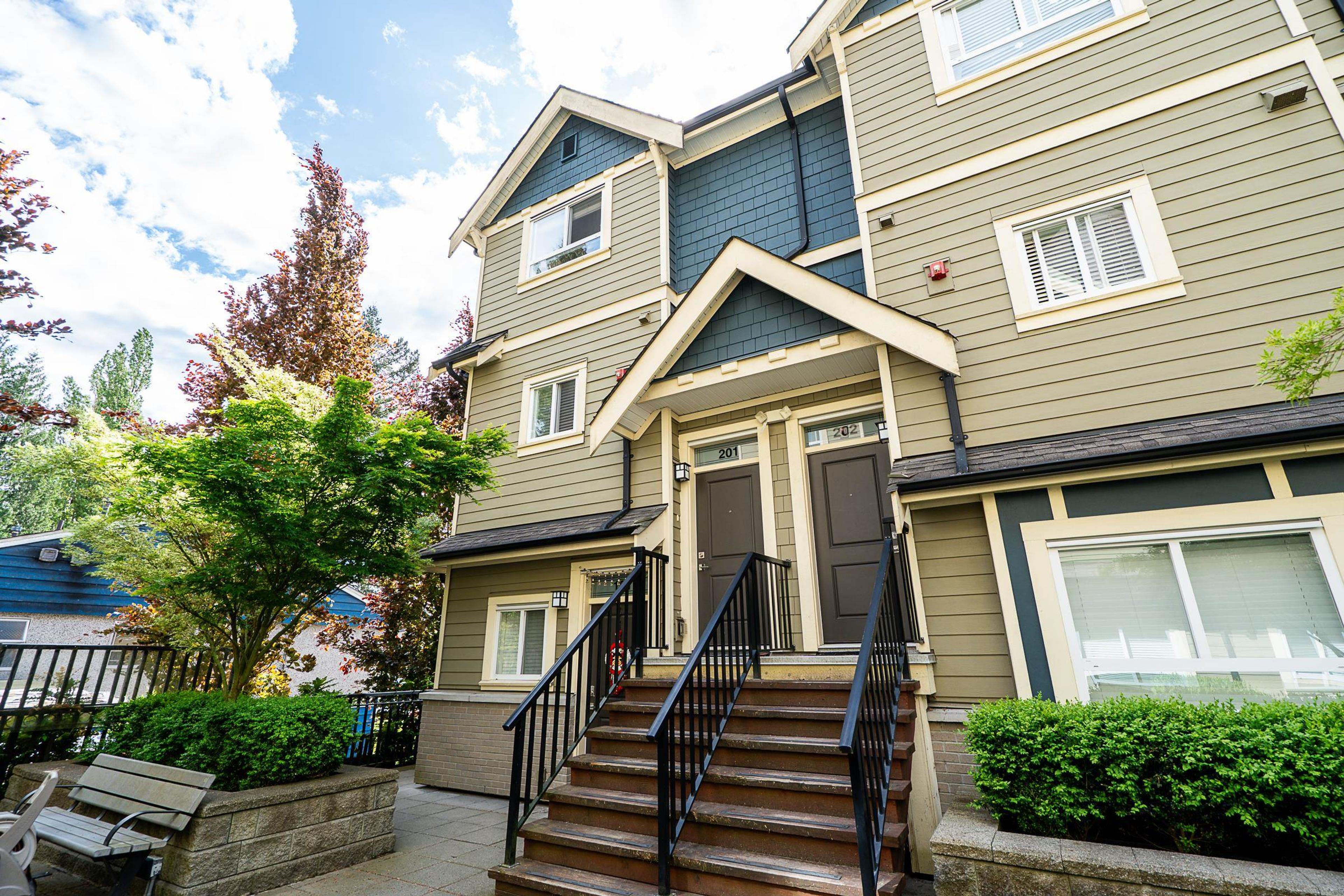 3488 Sefton Street, Port Coquitlam - Exteriors - Photo 1