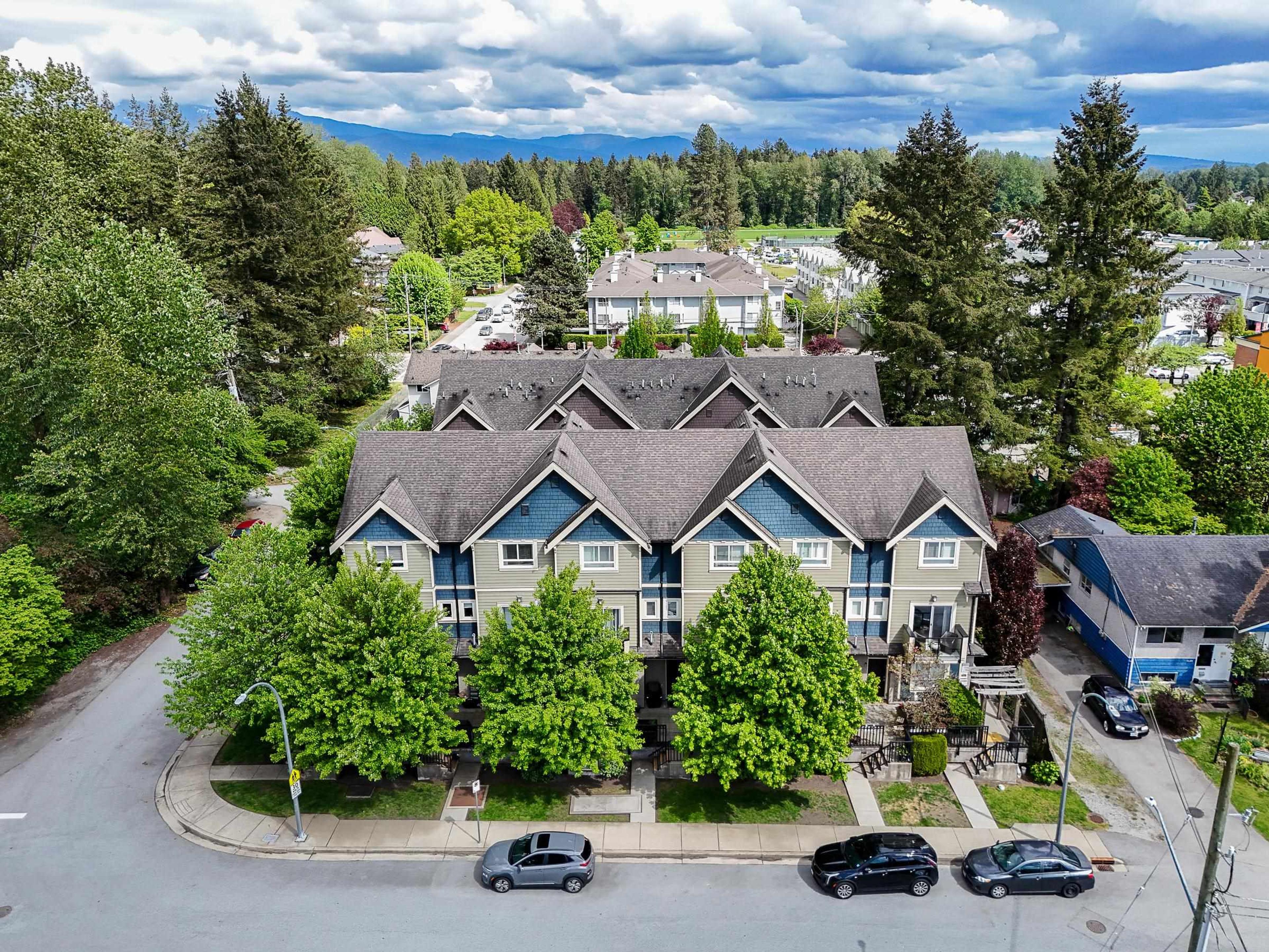 3488 Sefton Street, Port Coquitlam - Exteriors - Full Complex View, Drone/Aerial View - Photo 6