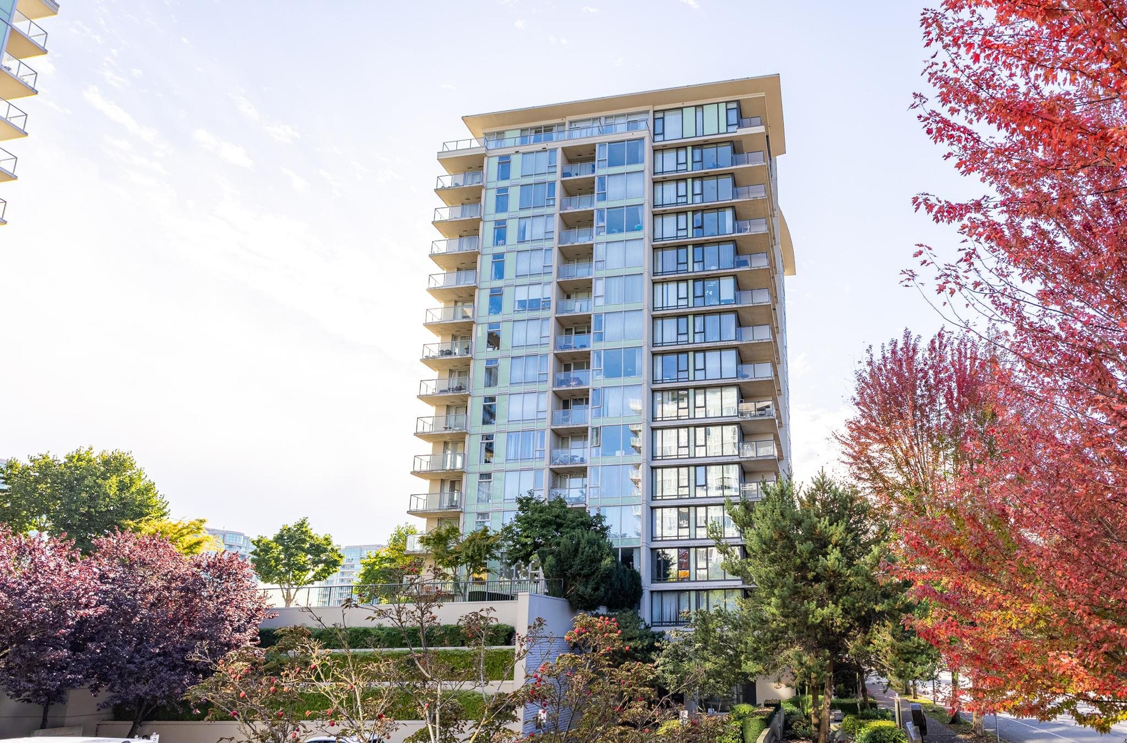 5088 Kwantlen Street, Richmond - Exteriors - Photo 4