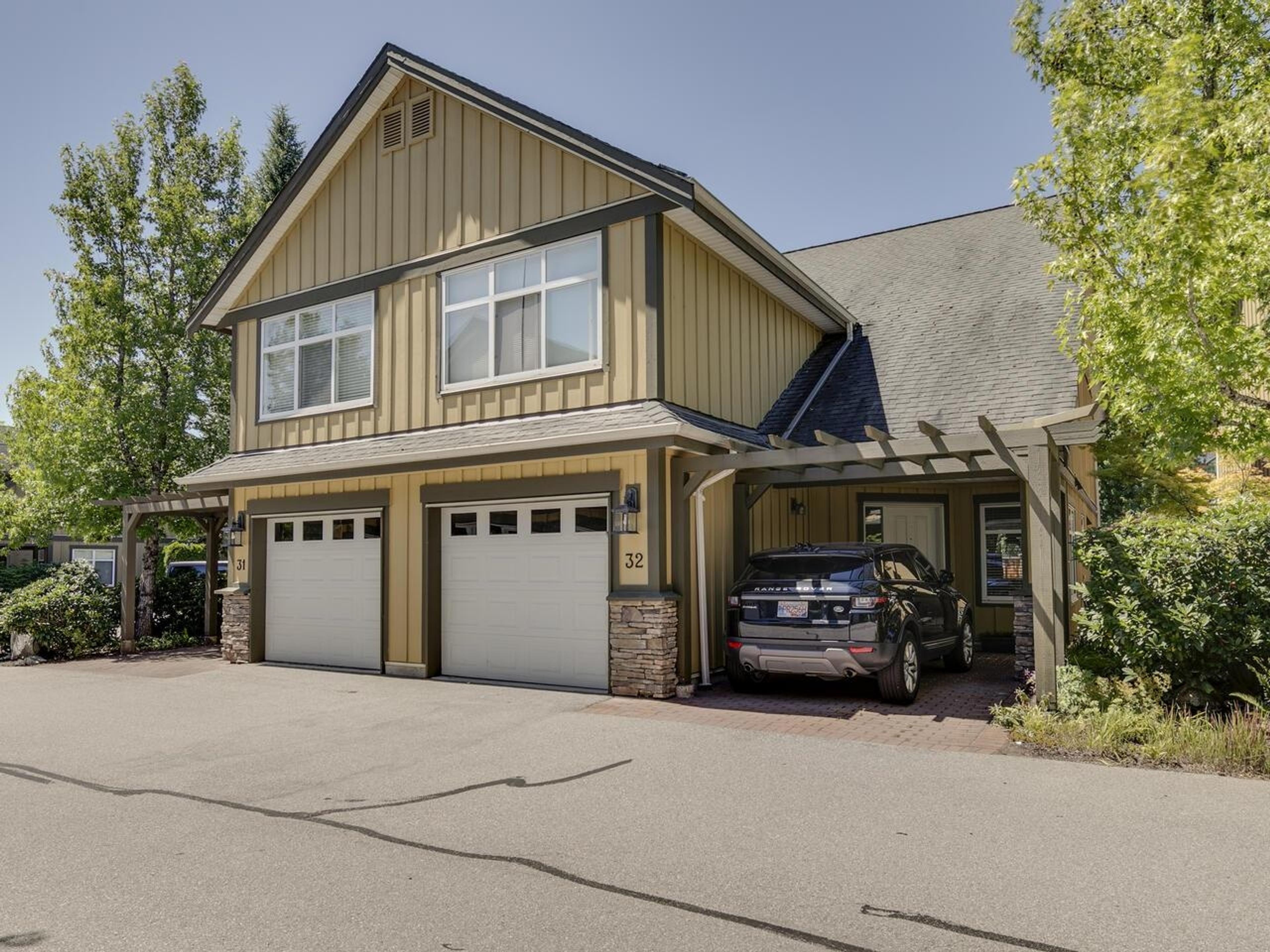 41050 Tantalus Road, Squamish - Exteriors - Photo 2