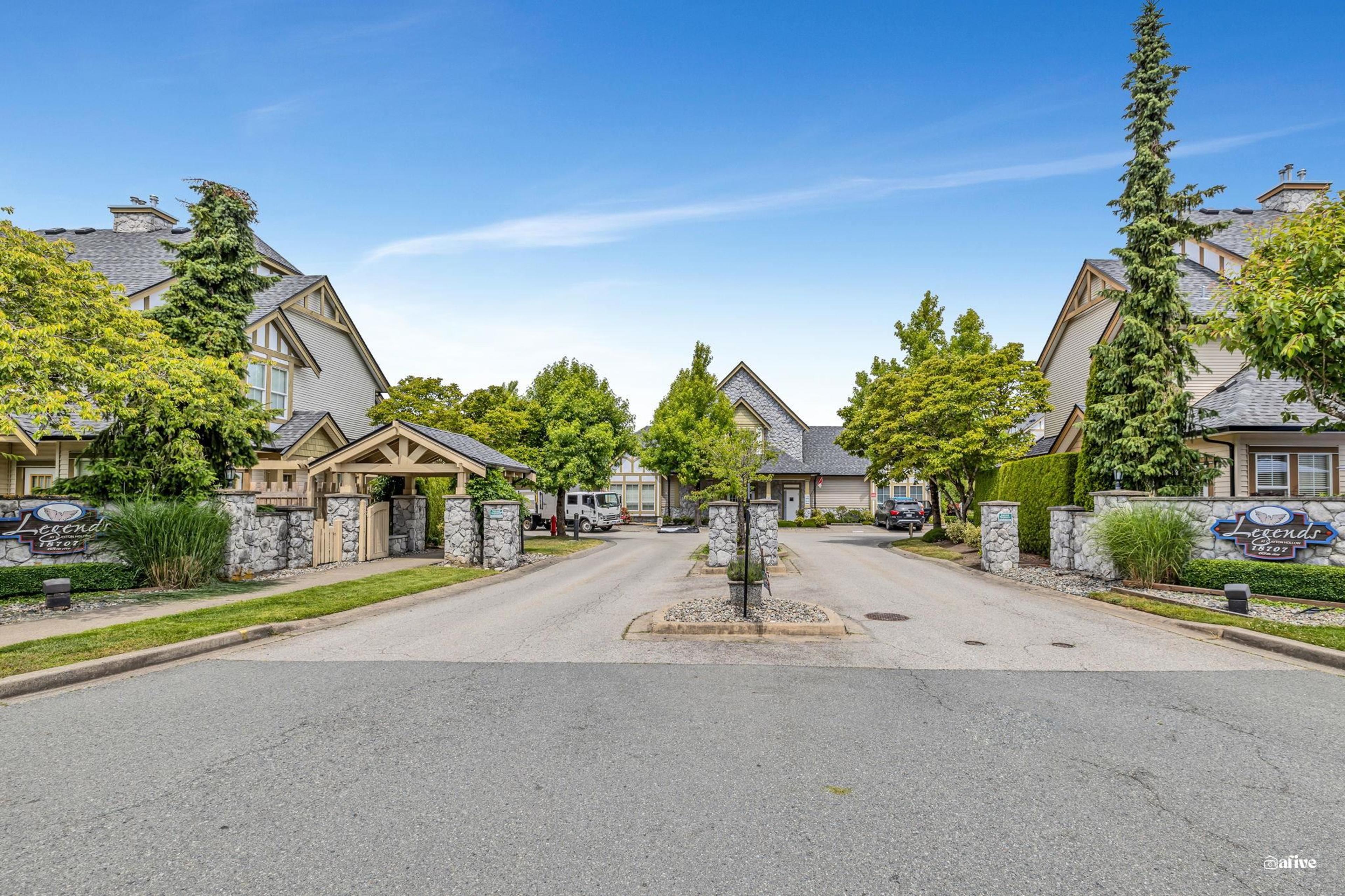 18707 65 Avenue, Surrey - Exteriors - Full Complex View - Photo 4