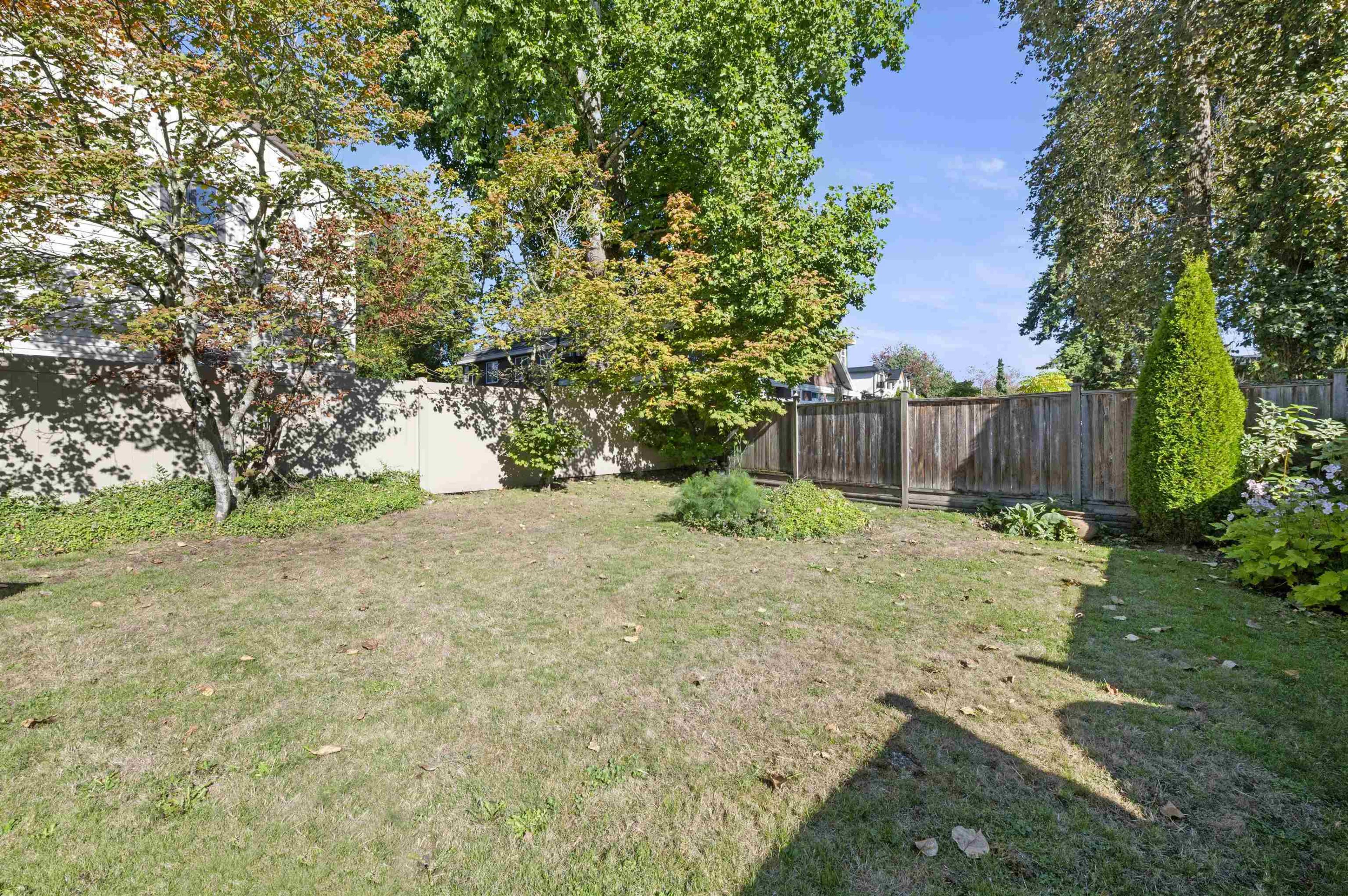 12247 92nd Avenue, Surrey - Exteriors - Photo 2