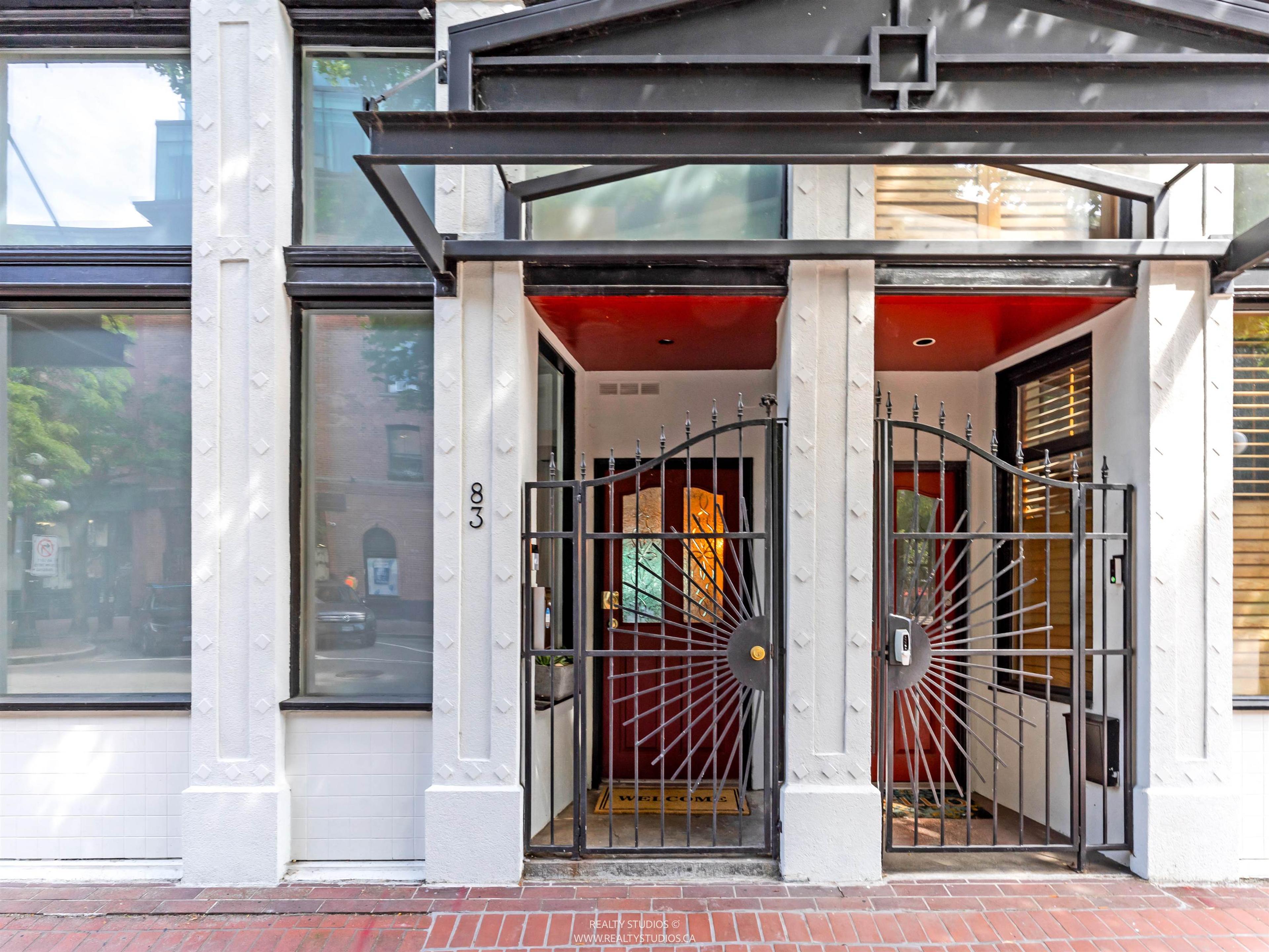 83 Alexander Street, Vancouver - Exteriors - Photo 1