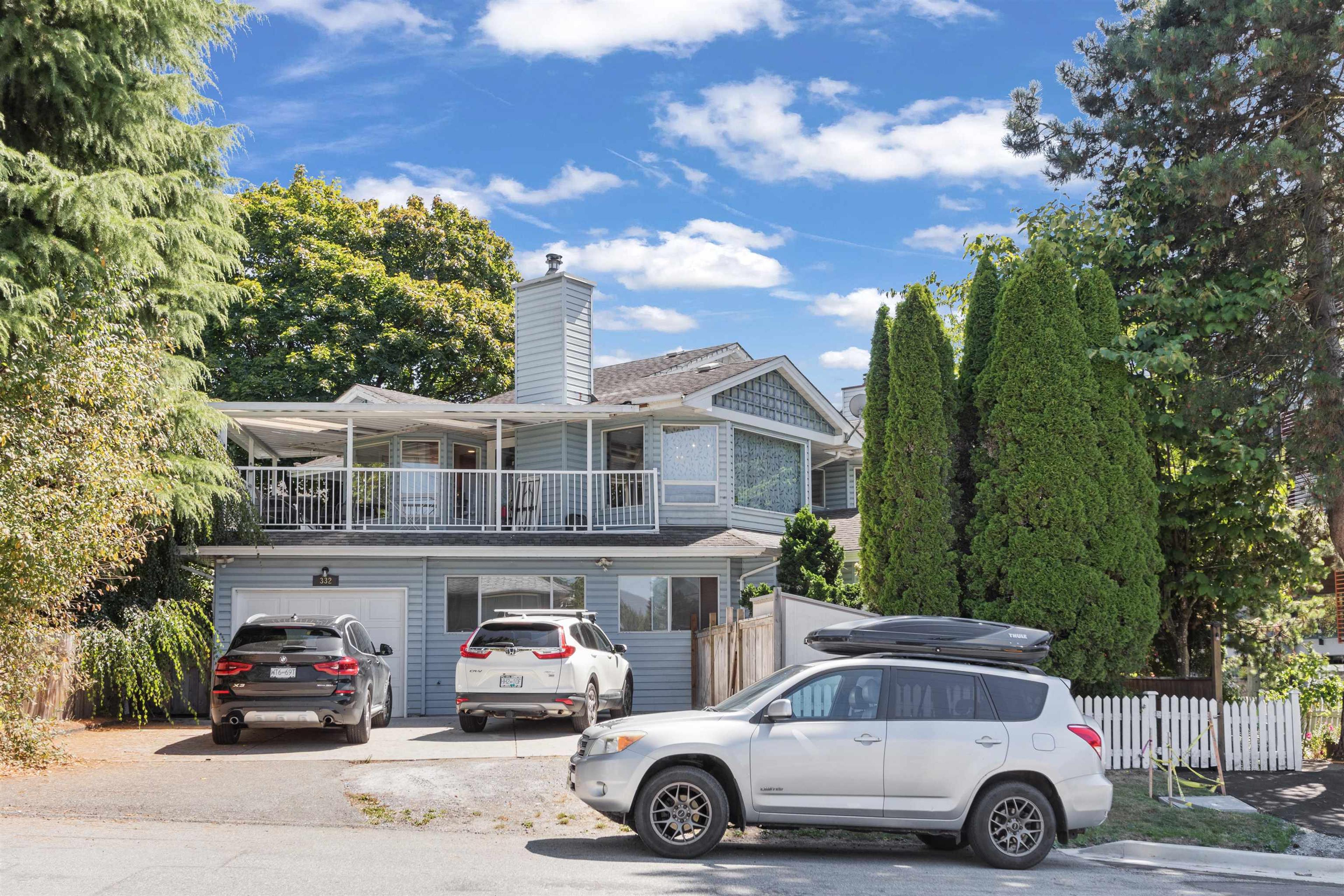 332 St. Patricks Avenue, North Vancouver - Exteriors - Photo 1