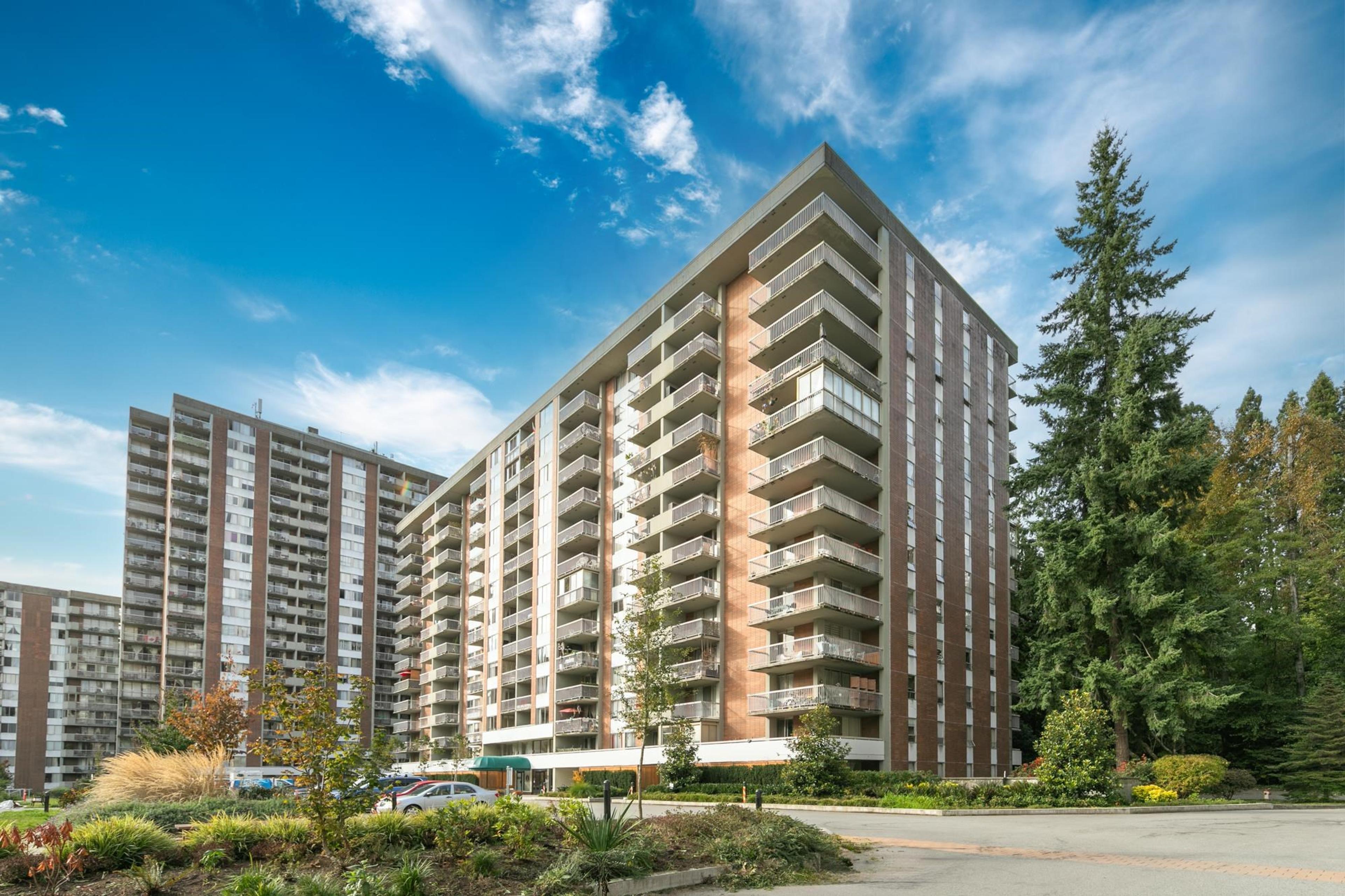 2012 Fullerton Avenue, North Vancouver - Exteriors - Full Complex View - Photo 1