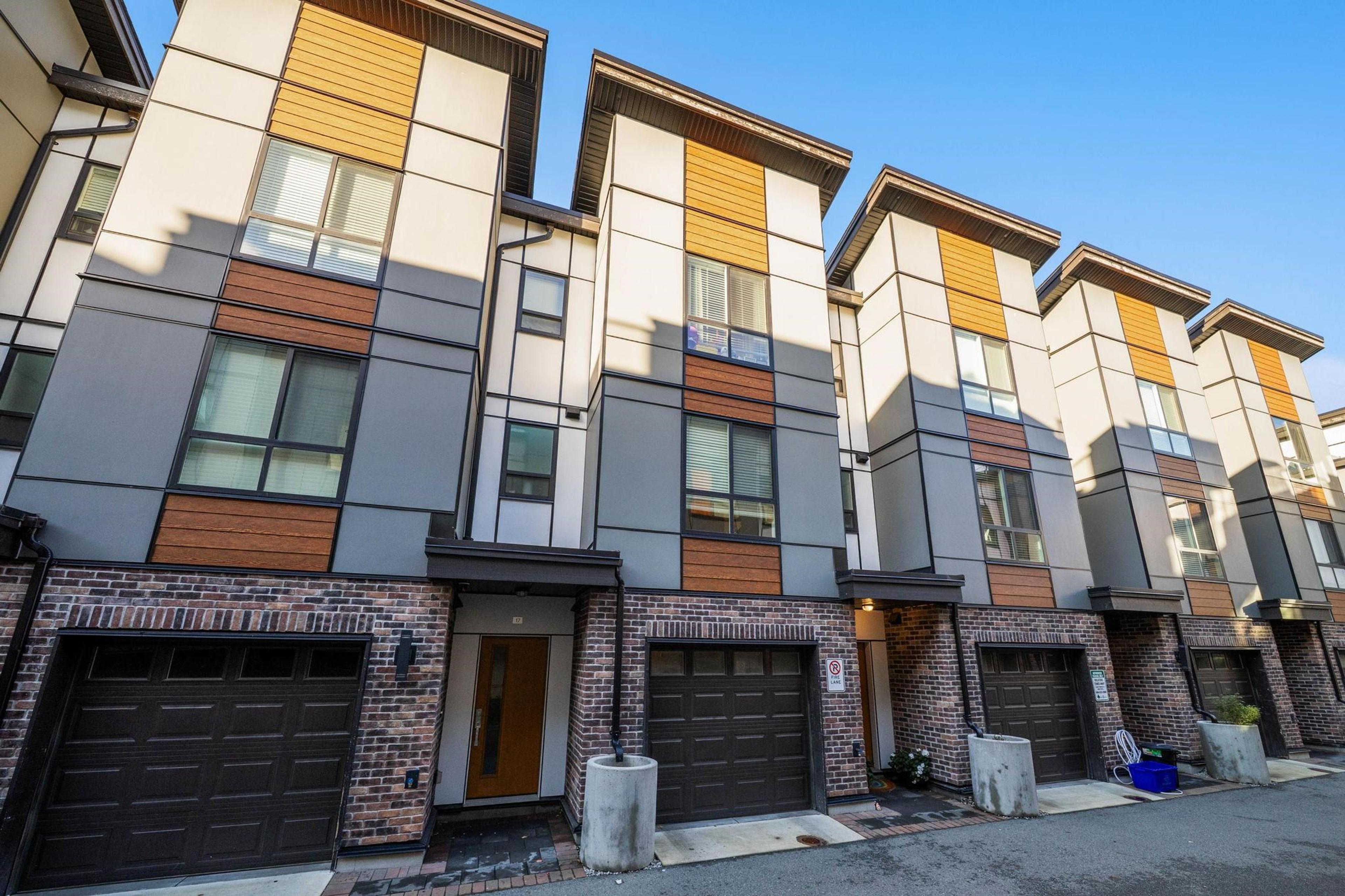 19789 55 Avenue, Langley - Exteriors - Full Complex View - Photo 1