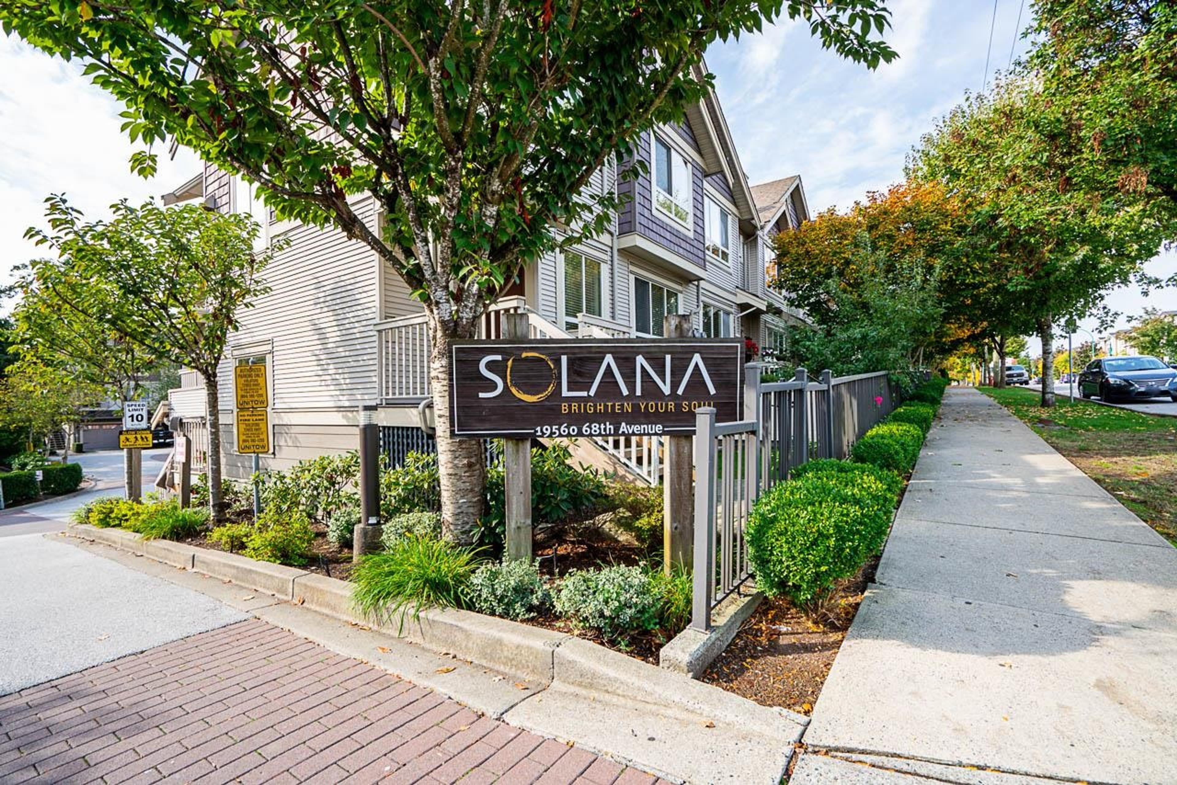 19560 68 Avenue, Surrey - Exteriors - Photo 6