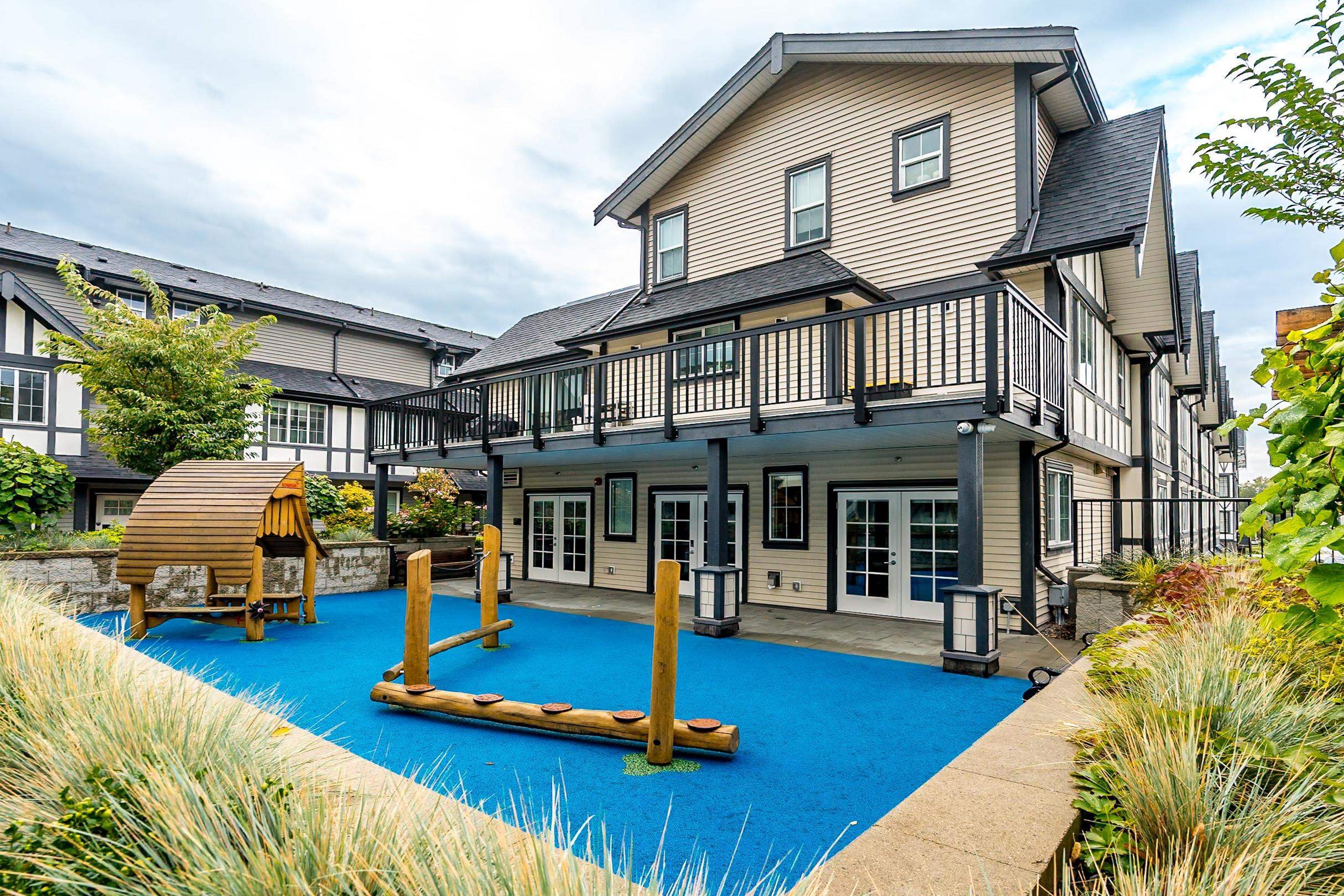 8888 Spires Road, Richmond - Exteriors - Photo 4