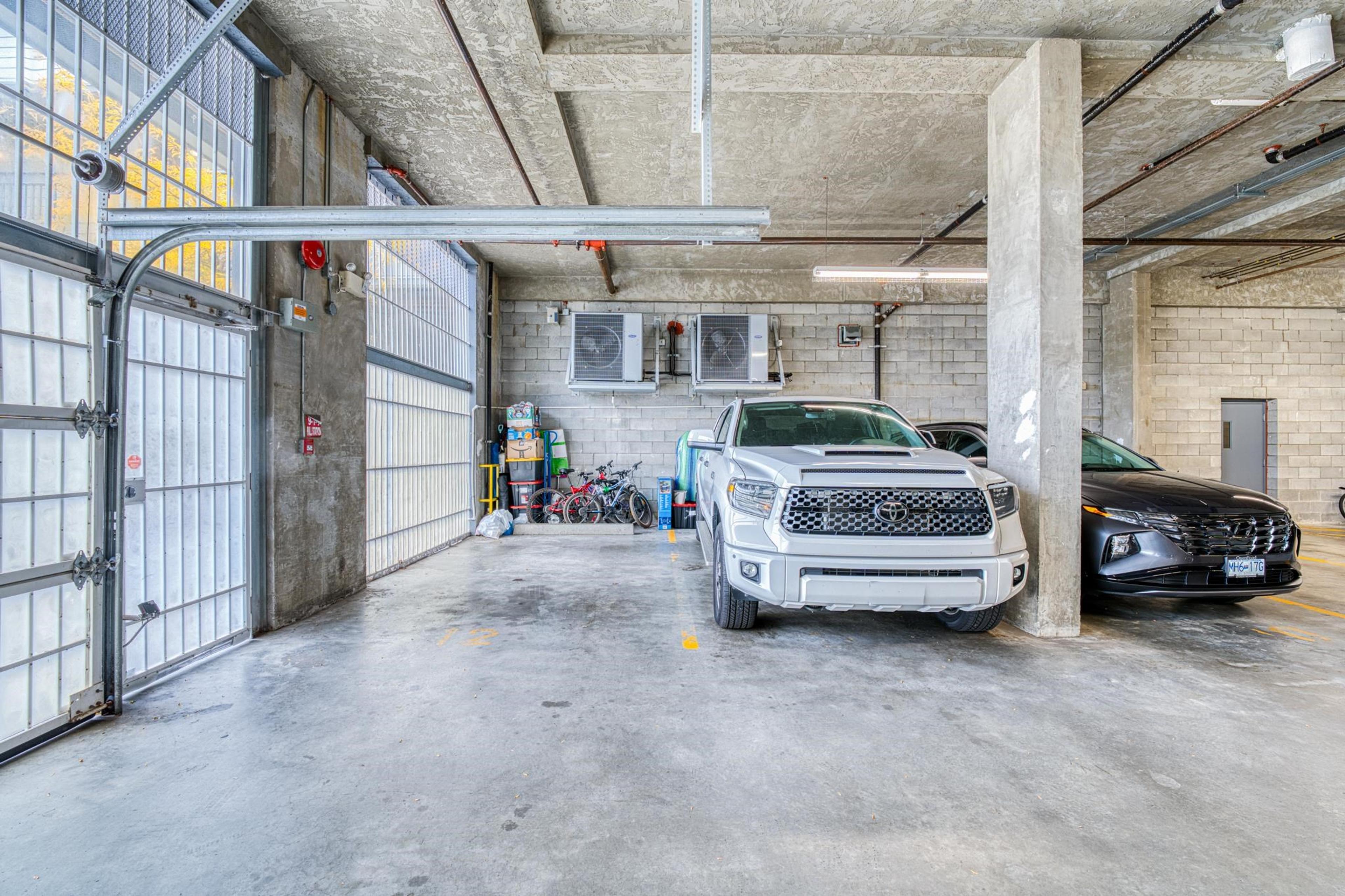 3900 Moncton Street, Richmond - Common Areas - Parking - Photo 2