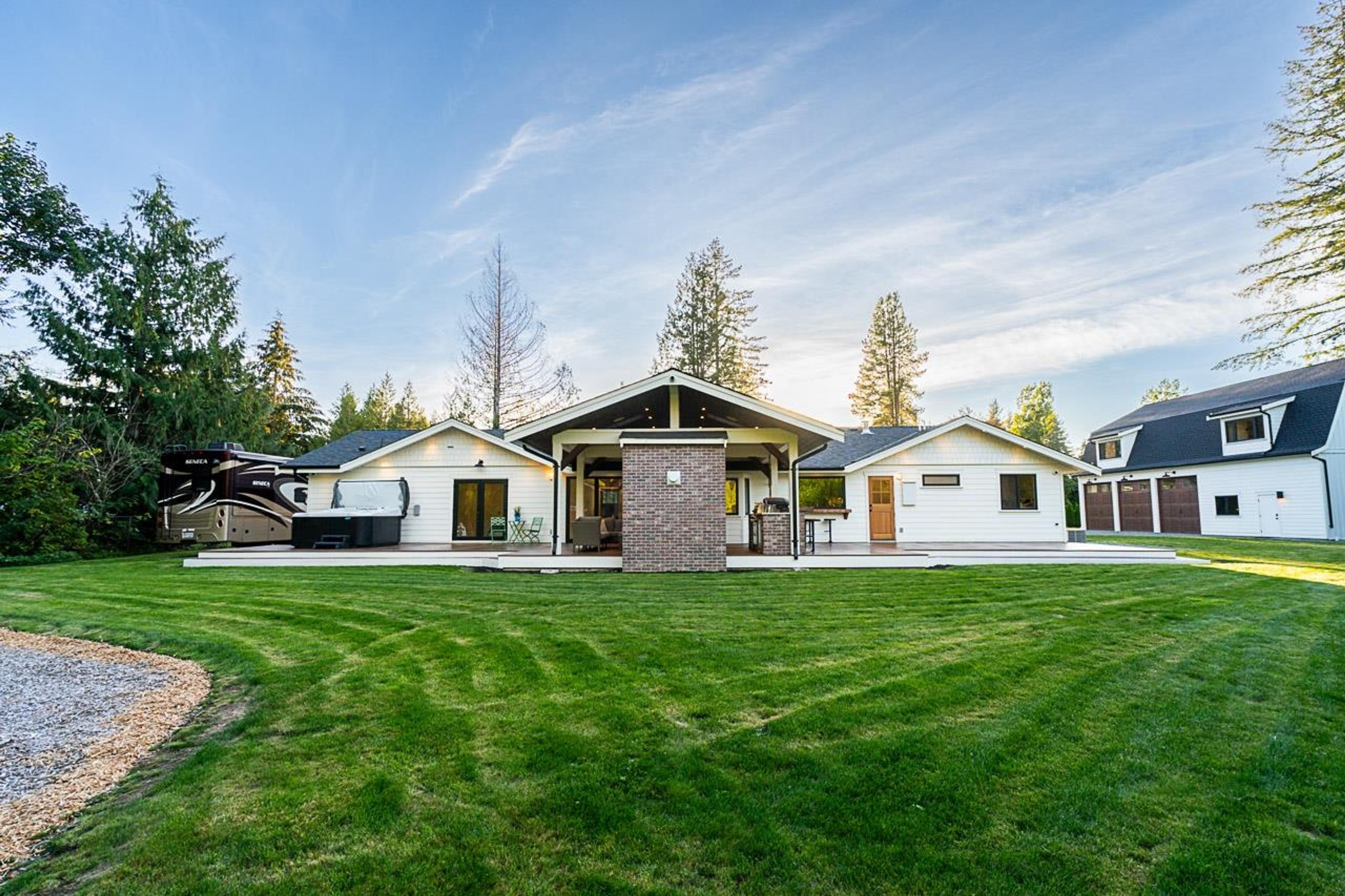 4650 MARTINGALE CRESCENT - Image 3