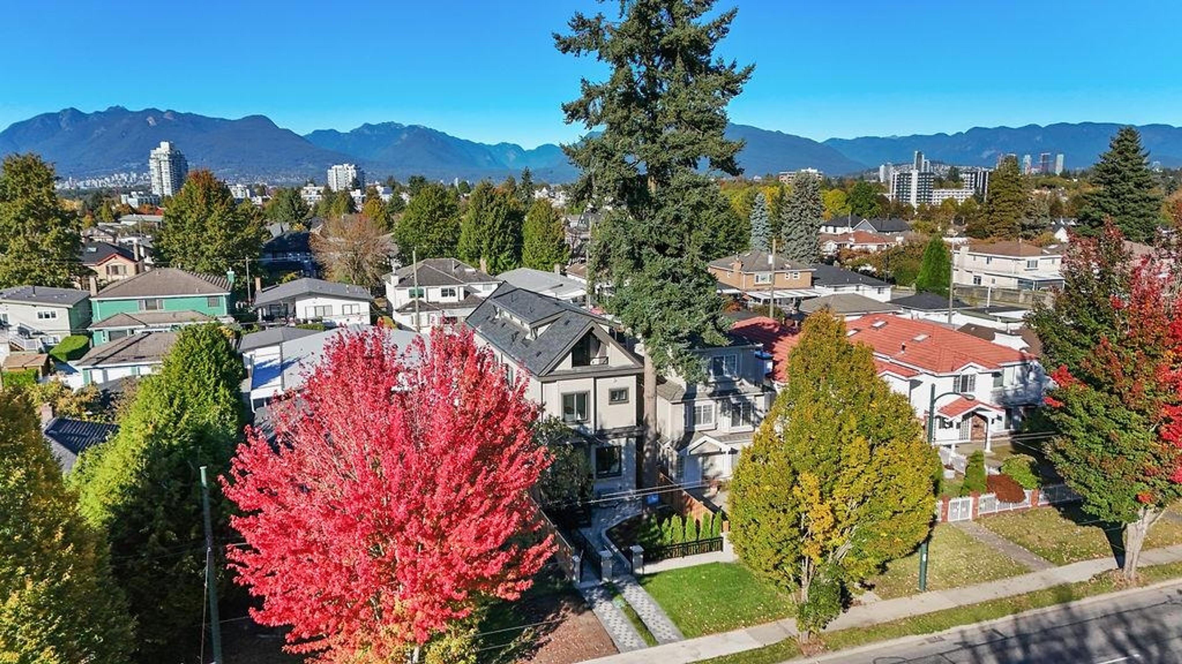 2340 E 40th Avenue, Vancouver - Exteriors - Drone/Aerial View - Photo 3