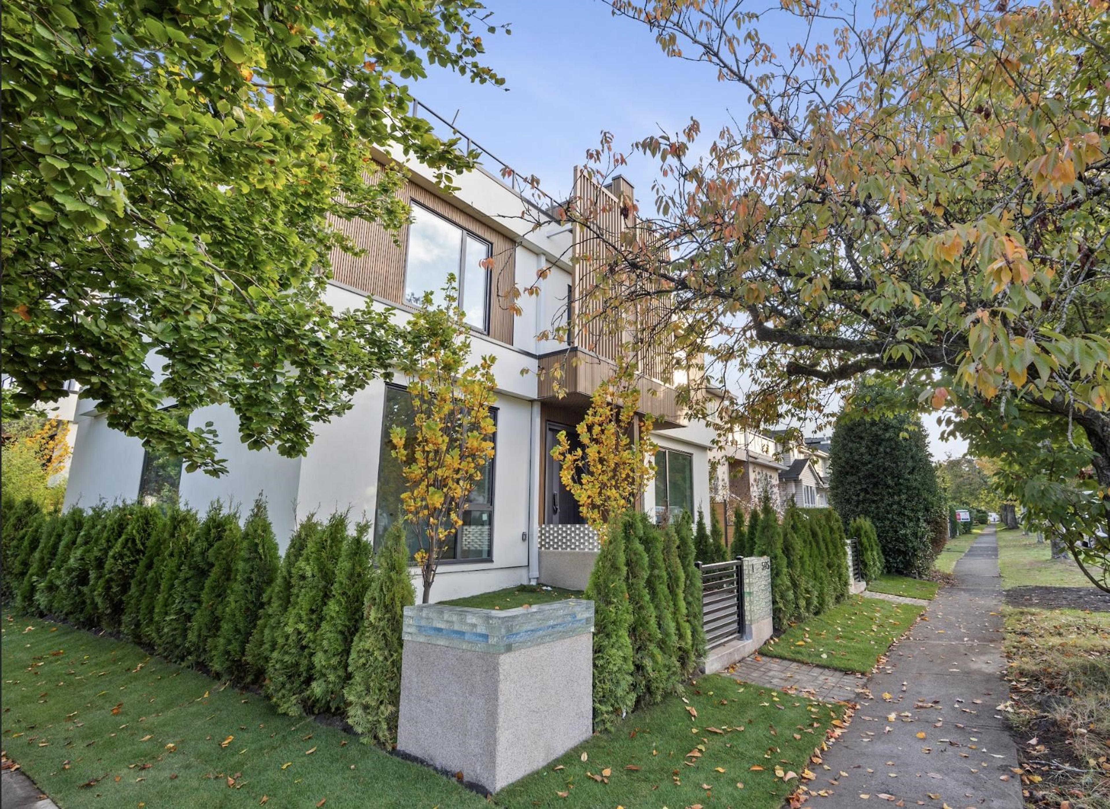 8226 Adera Street, Vancouver - Exteriors - Photo 4