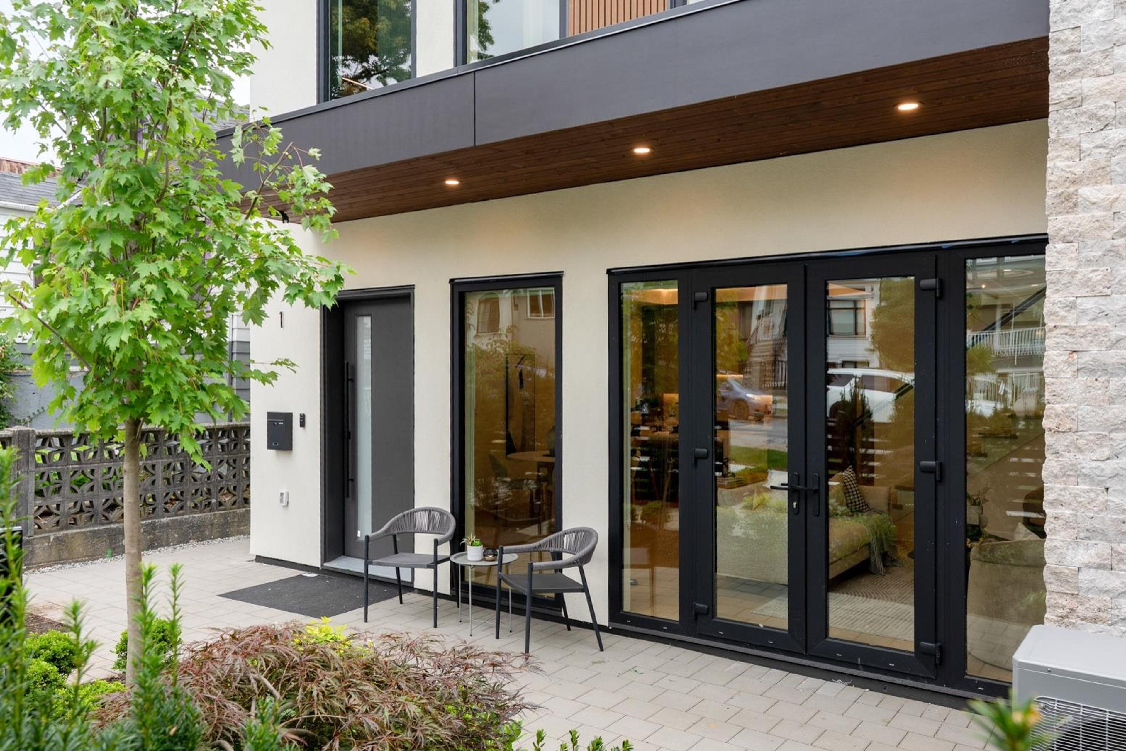 3466 Franklin Street, Vancouver - Exteriors - Photo 4