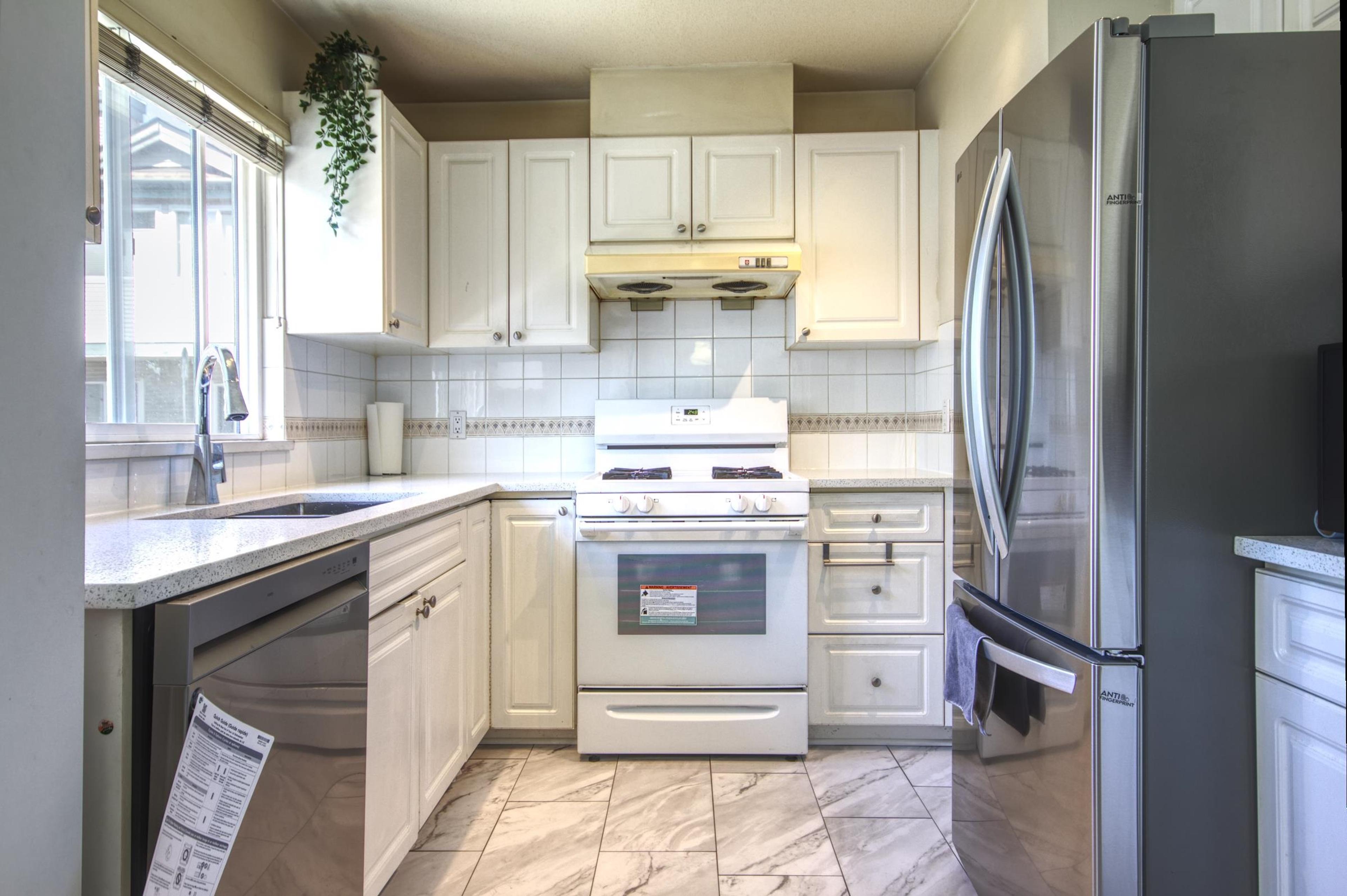 22800 Windsor Court, Richmond - Exteriors - Full Complex View - Photo 3