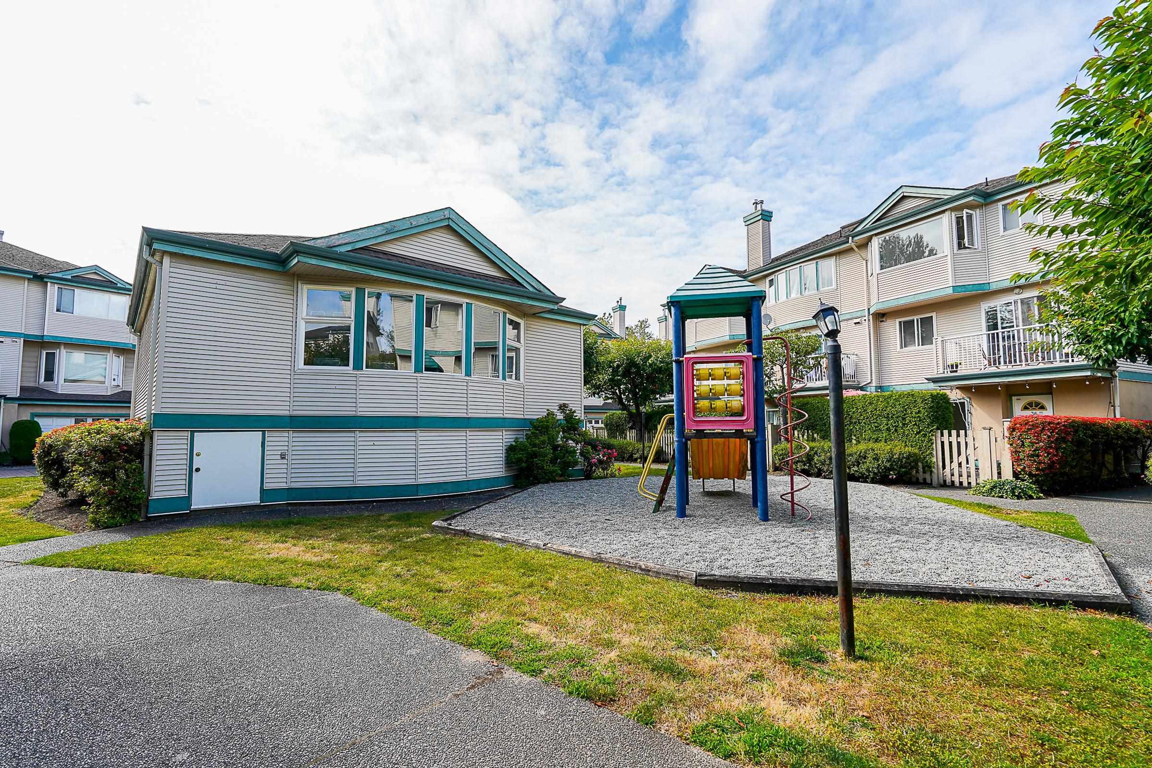 22800 Windsor Court, Richmond - Exteriors - Full Complex View - Photo 5