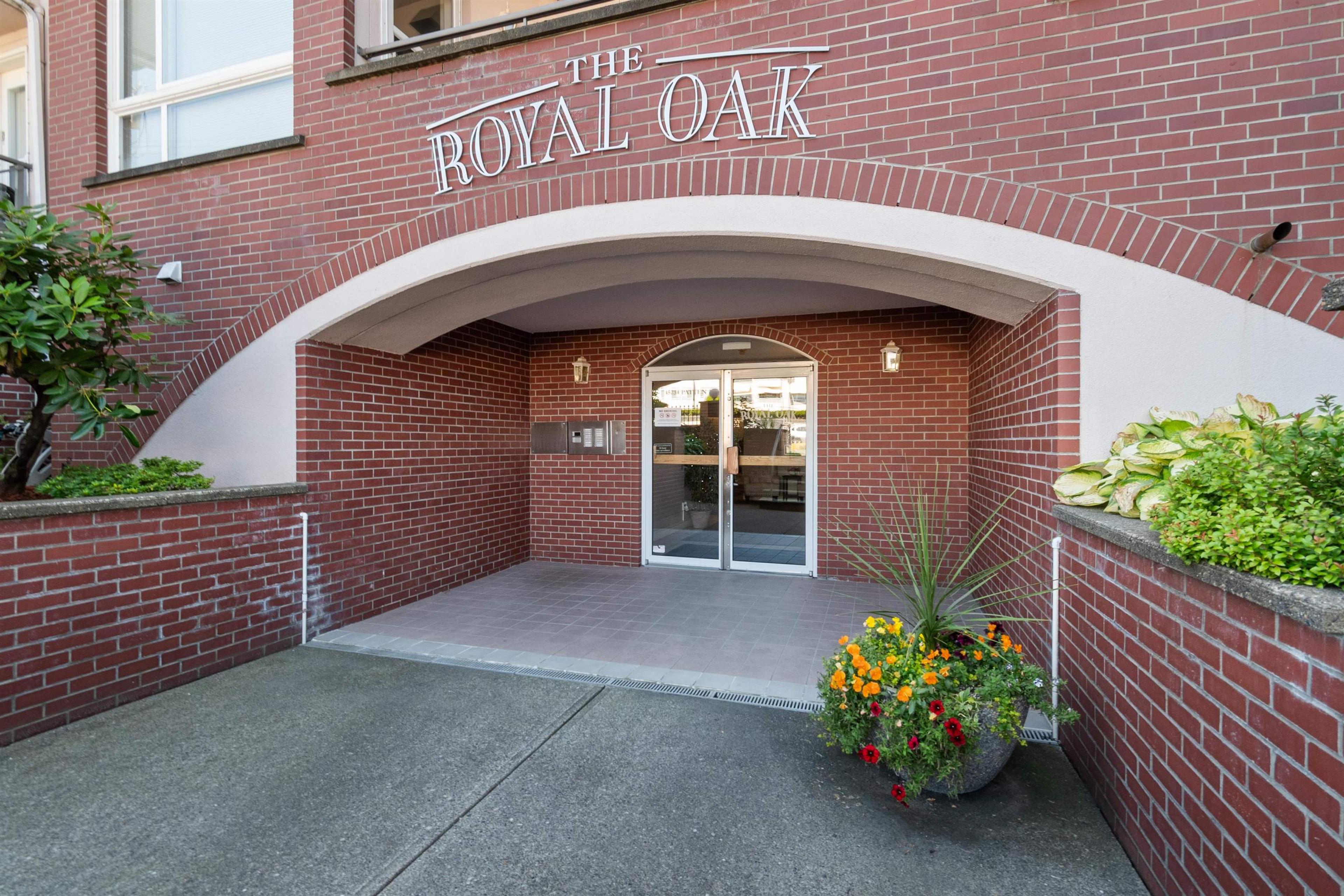 45734 Patten Avenue, Chilliwack - Exteriors - Photo 2