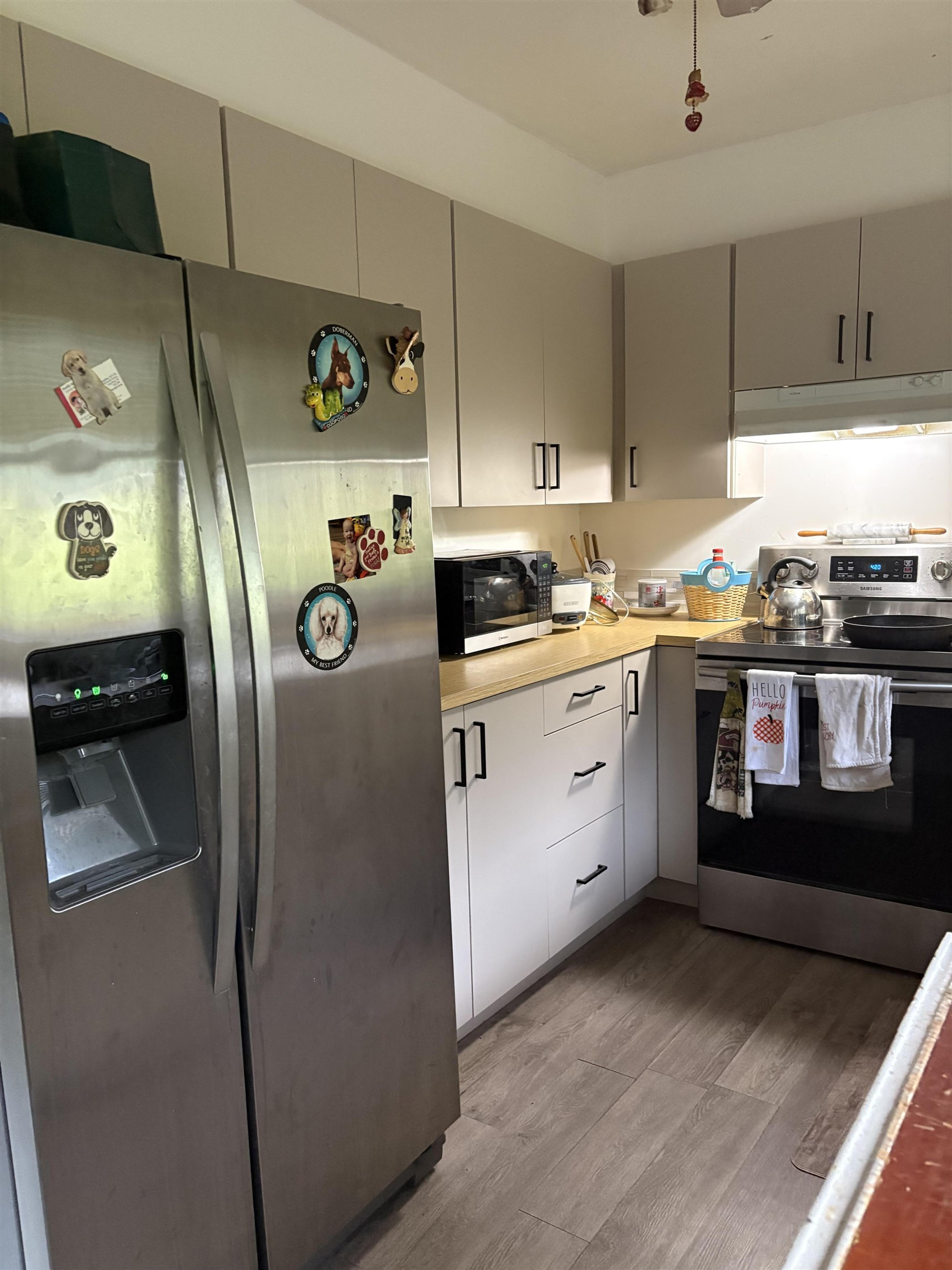 1126 Chateau Place, Port Moody - Exteriors - Photo 1