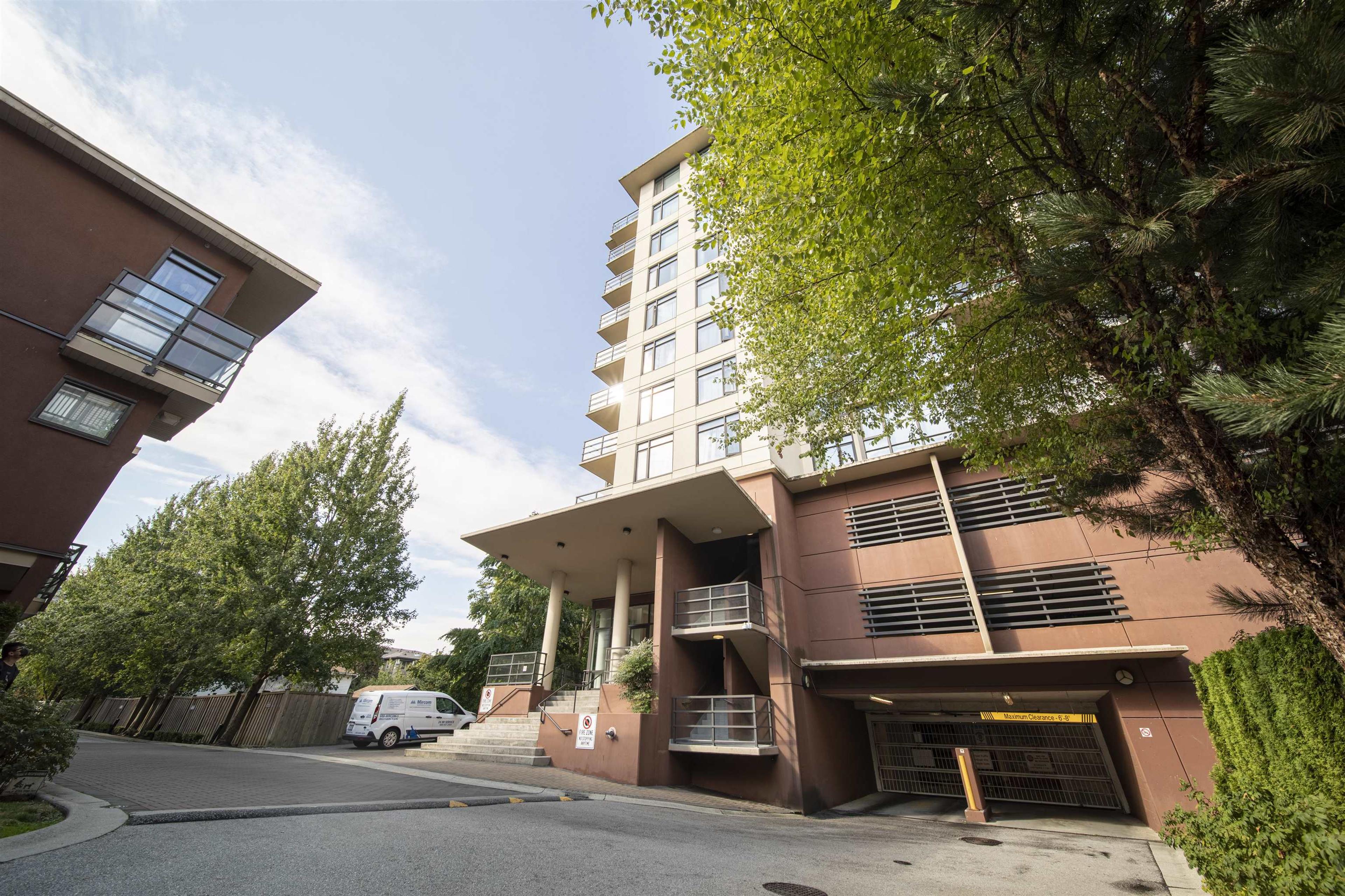 9171 Ferndale Road, Richmond - Exteriors - Full Complex View - Photo 1