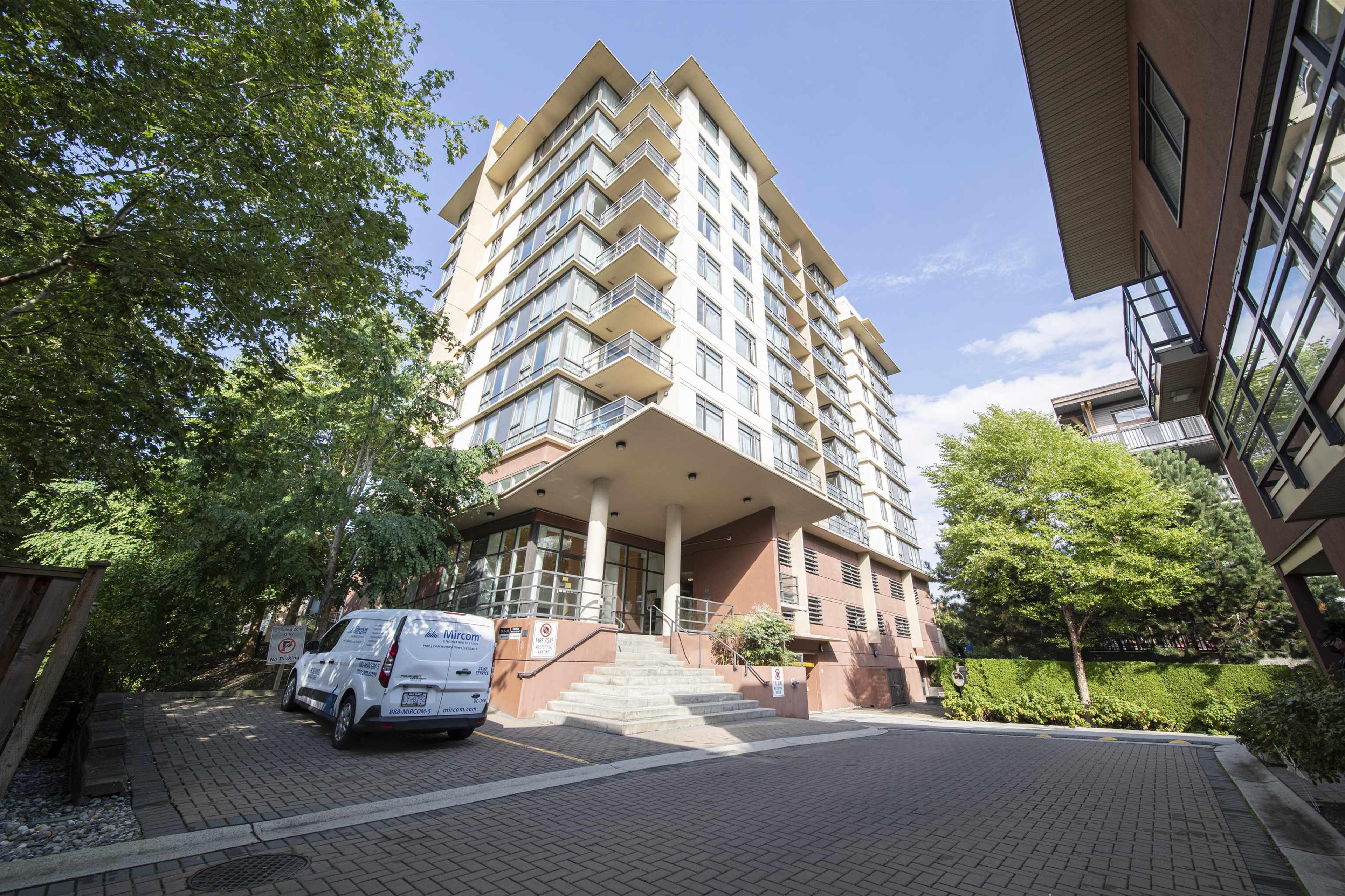 9171 Ferndale Road, Richmond - Exteriors - Full Complex View - Photo 2