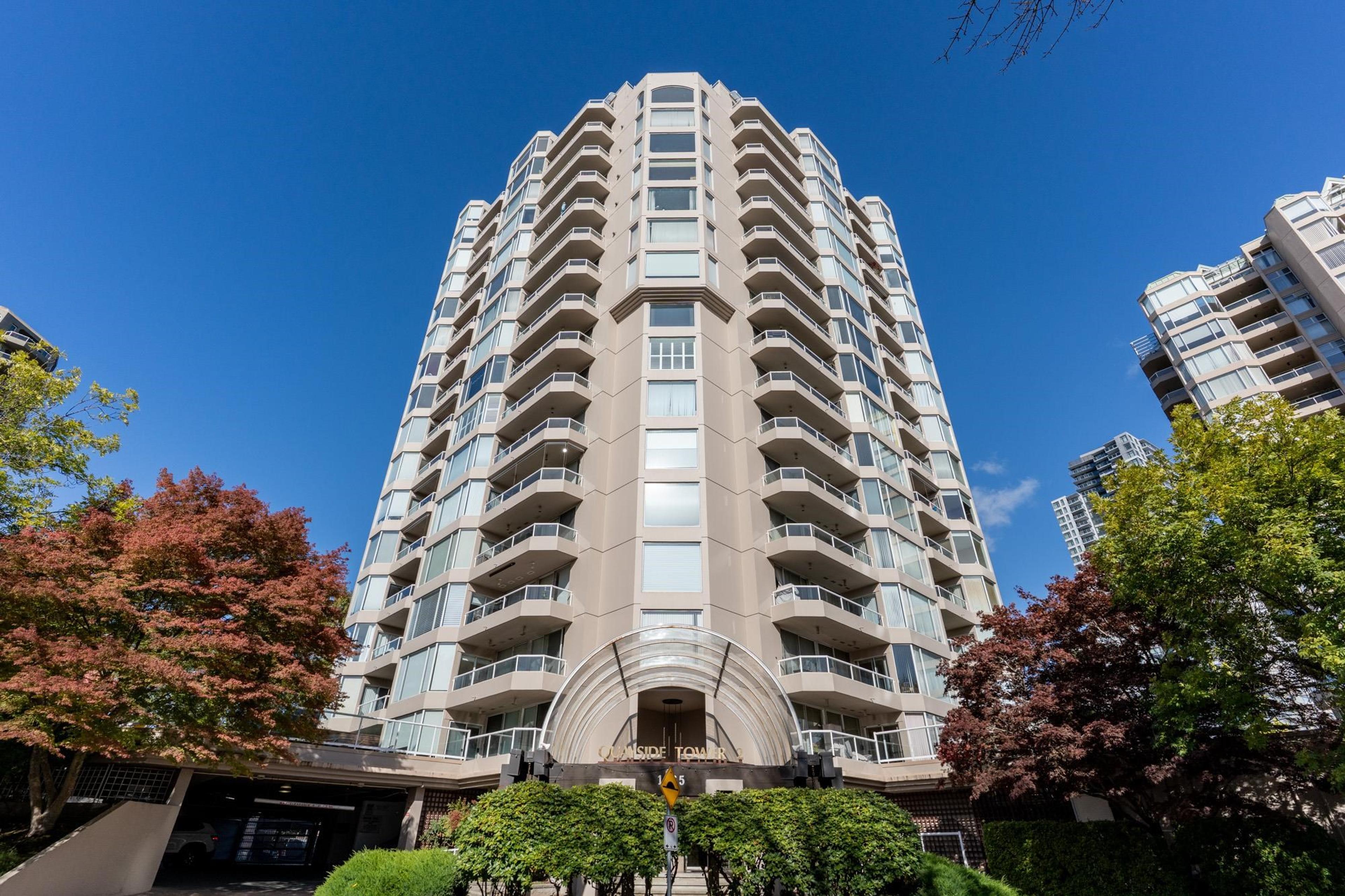 1065 Quayside Drive, New Westminster - Exteriors - Photo 2