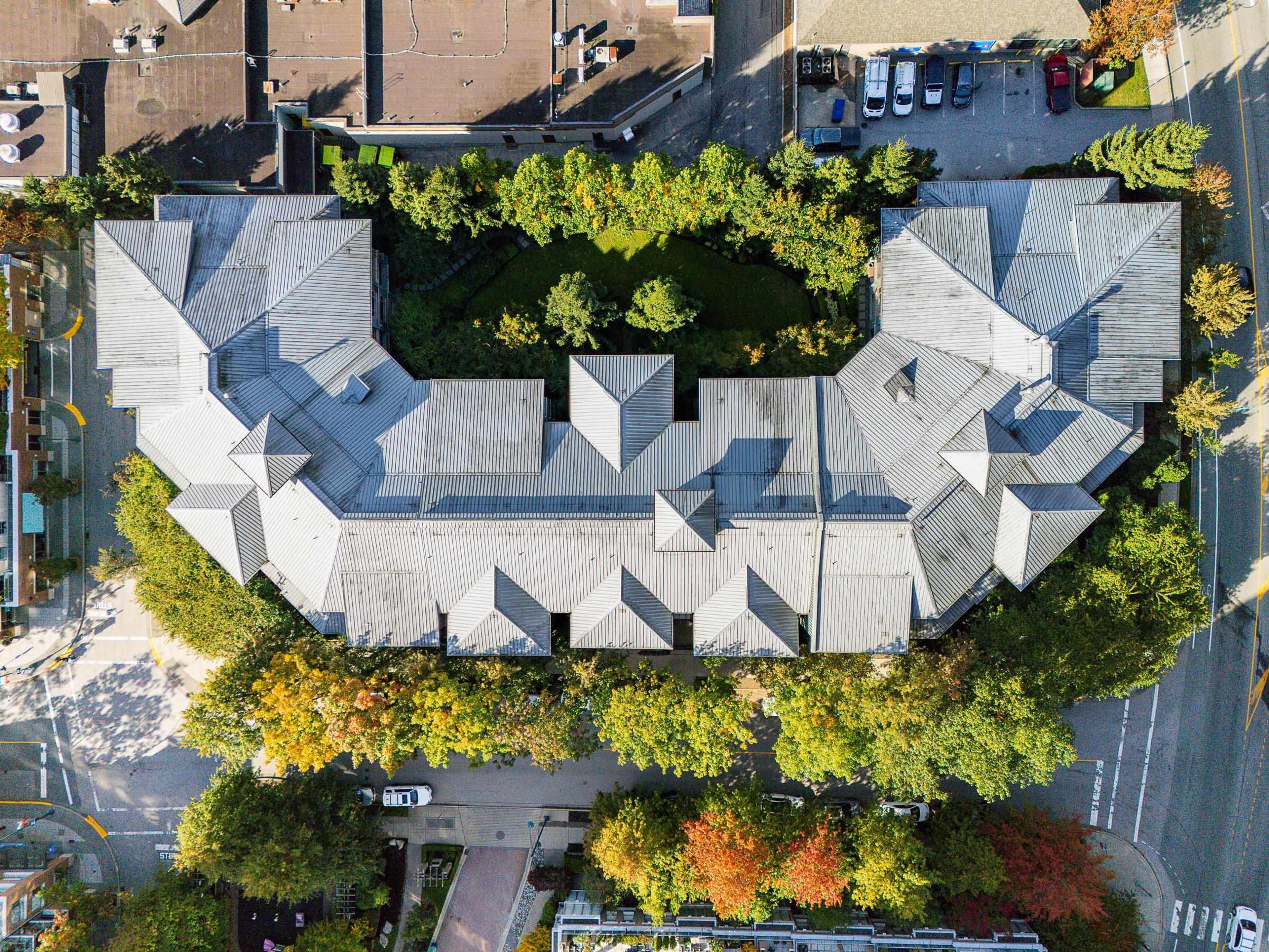 285 Newport Drive, Port Moody - Exteriors - Full Complex View, Drone/Aerial View - Photo 5