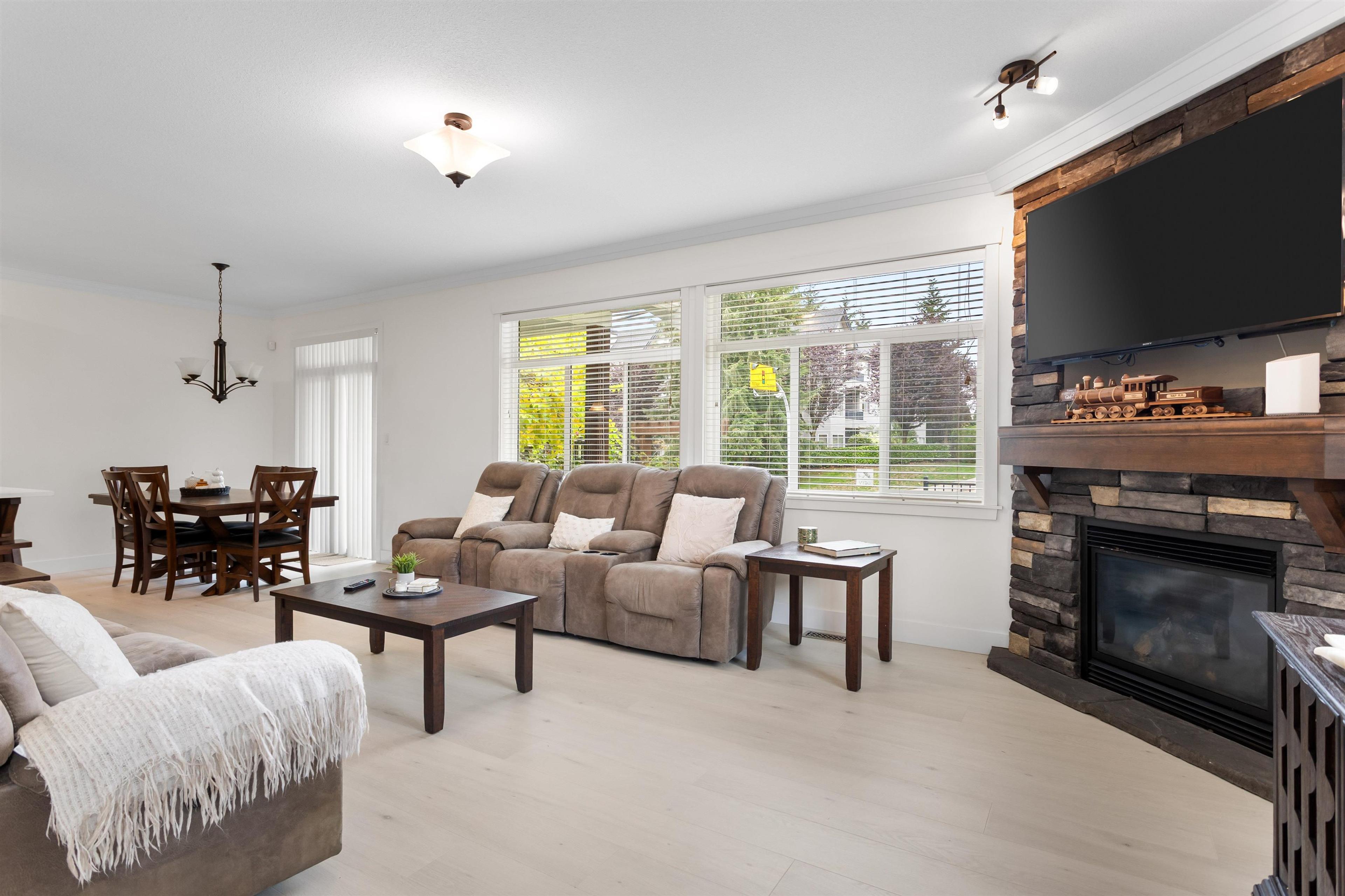 34130 Old Yale Road, Abbotsford - Exteriors - Photo 1