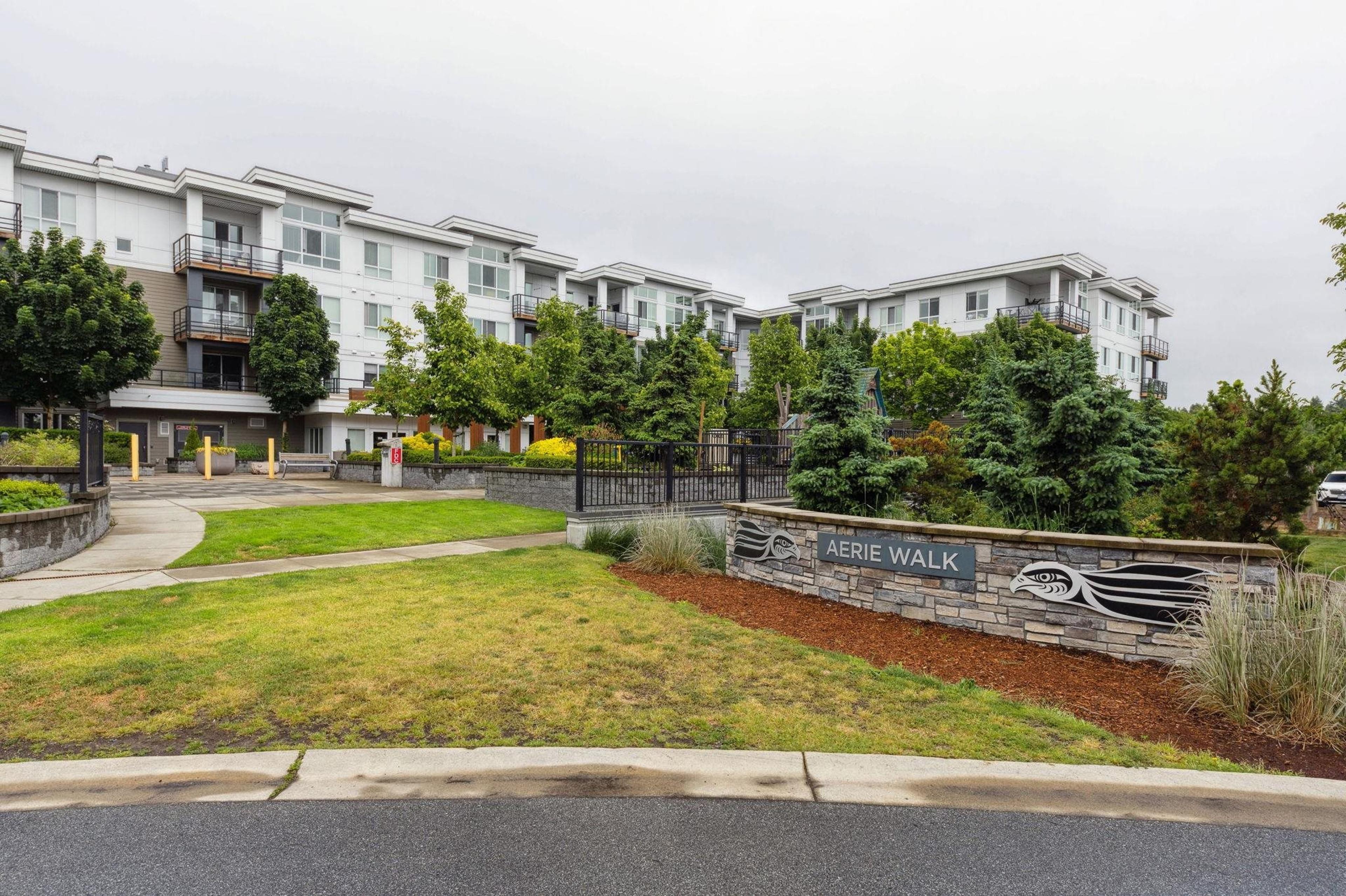 4688 Hawk Lane, Delta - Exteriors - Full Complex View - Photo 3