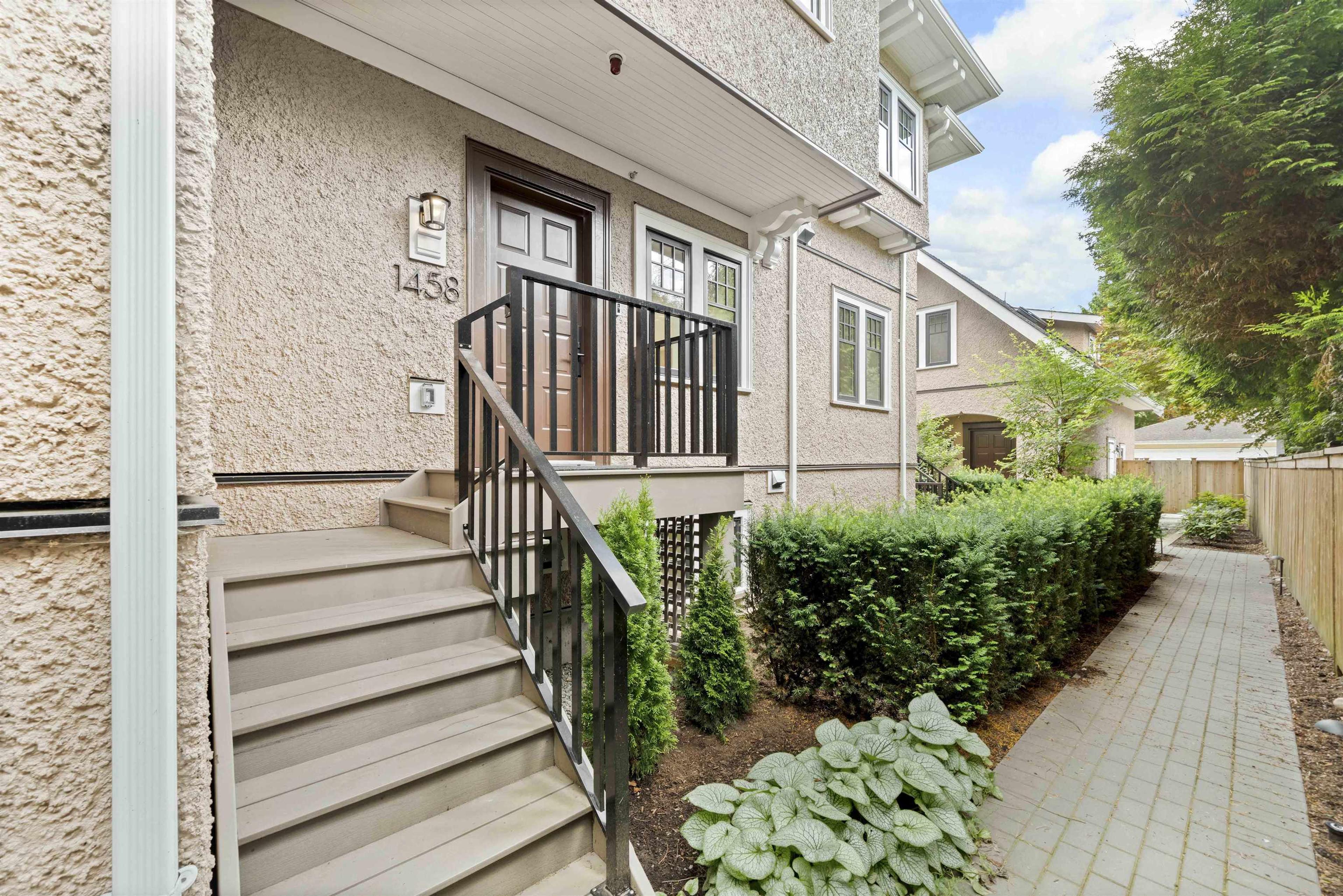 1458 W 45th Avenue, Vancouver - Exteriors - Photo 2