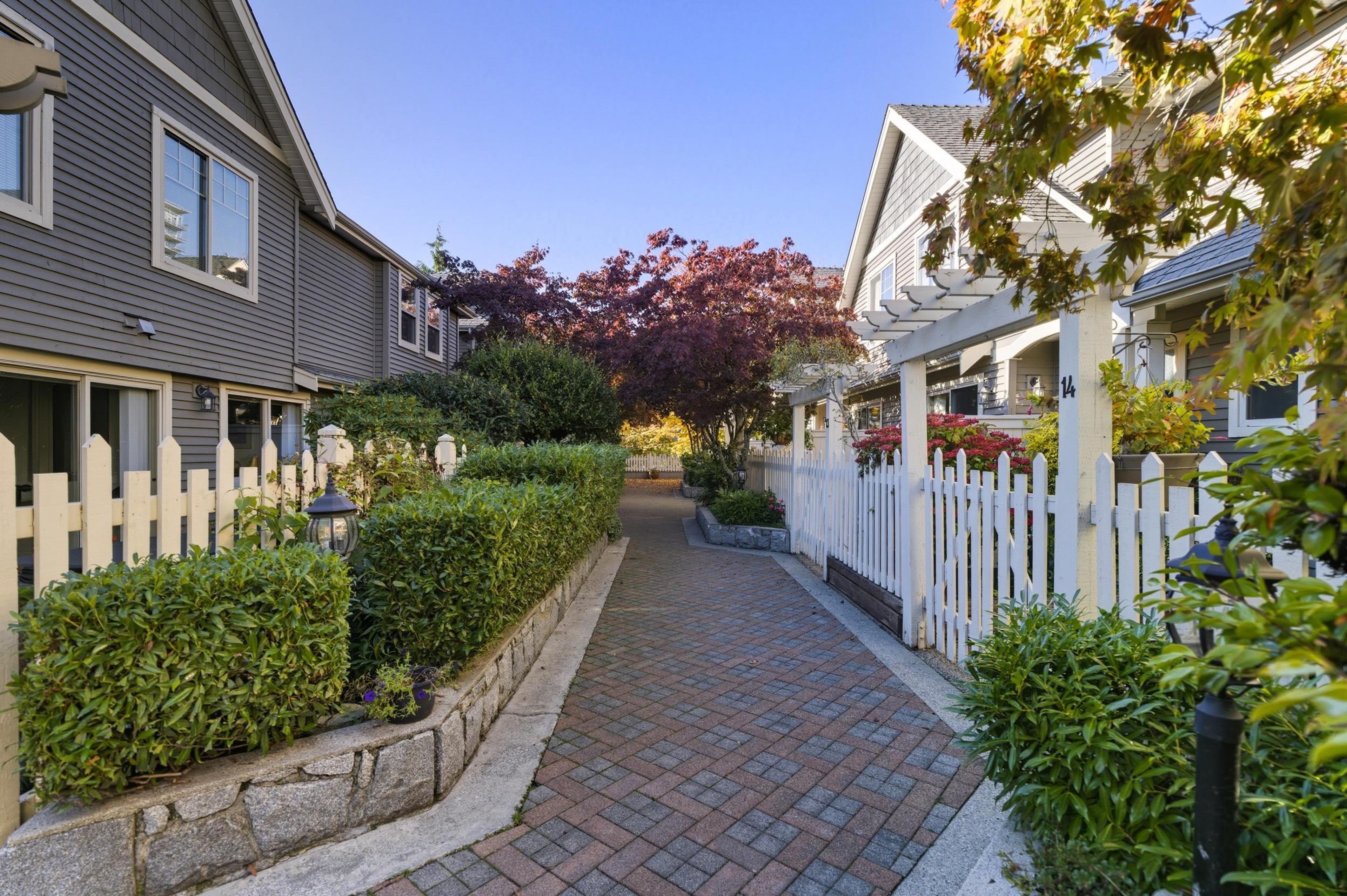 222 E 5th Street, North Vancouver - Exteriors - Full Complex View - Photo 2