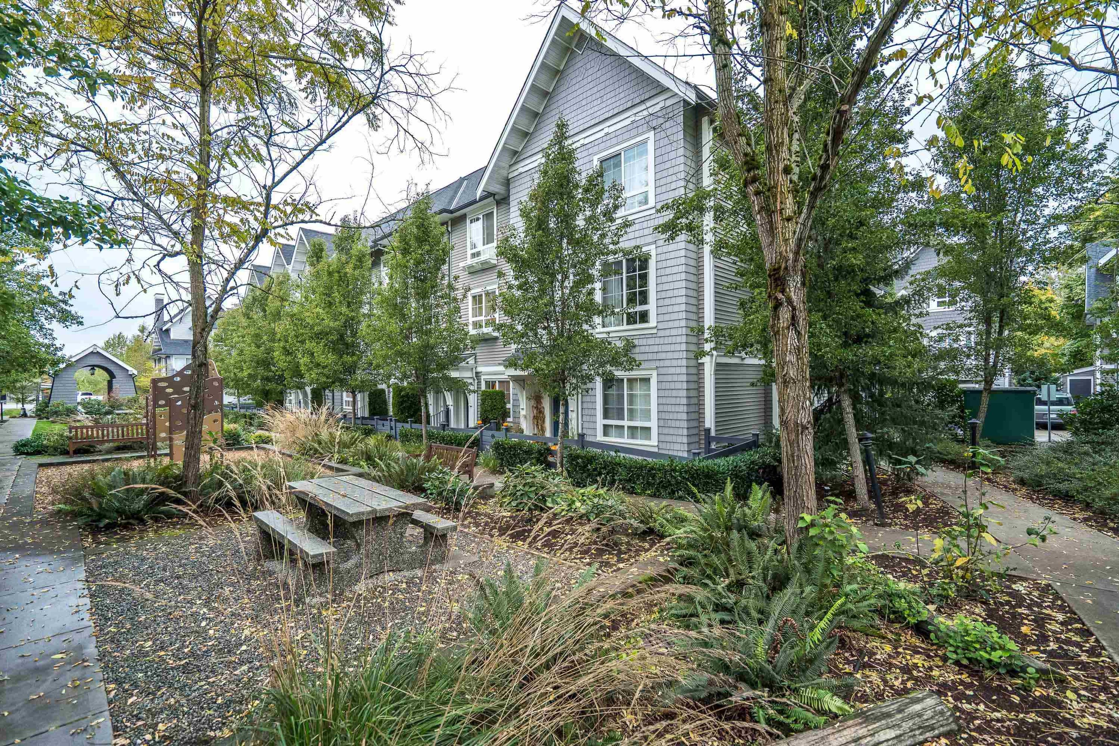 8476 207a Street, Langley - Exteriors - Full Complex View - Photo 6