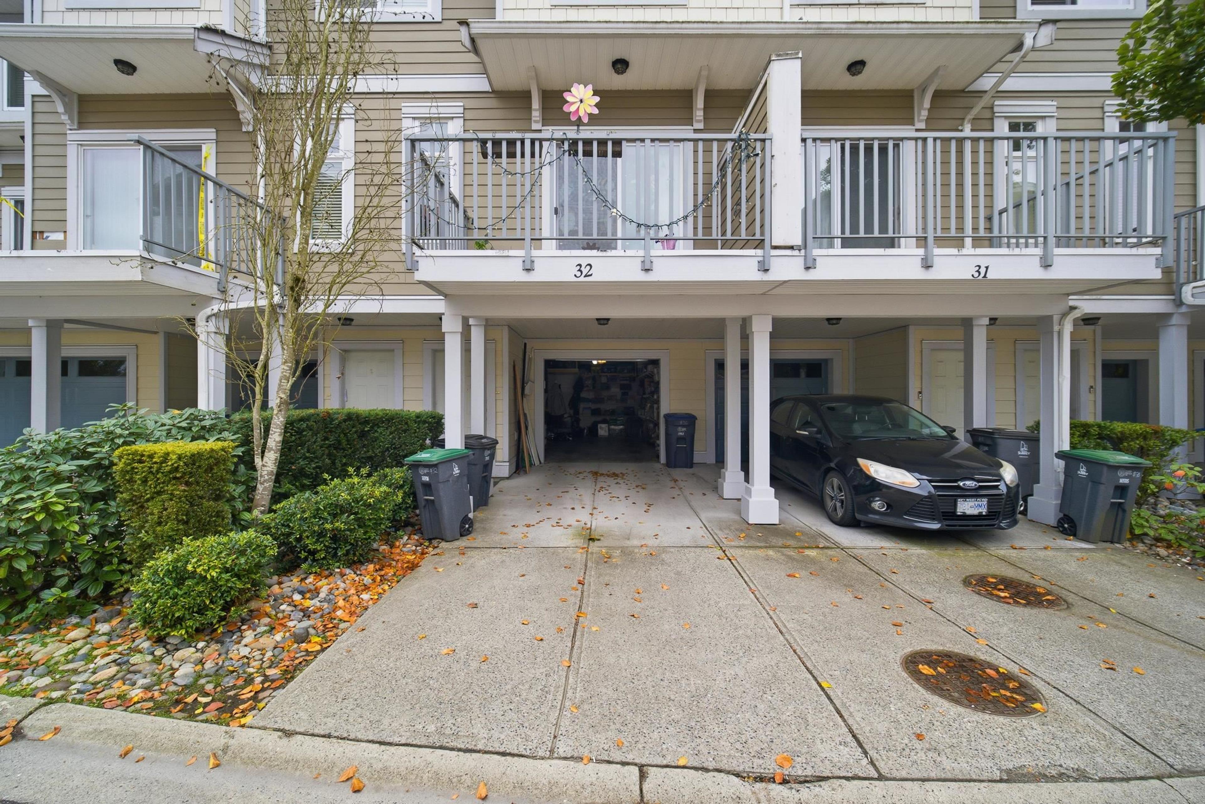 16355 82 Avenue, Surrey - Exteriors - Photo 5