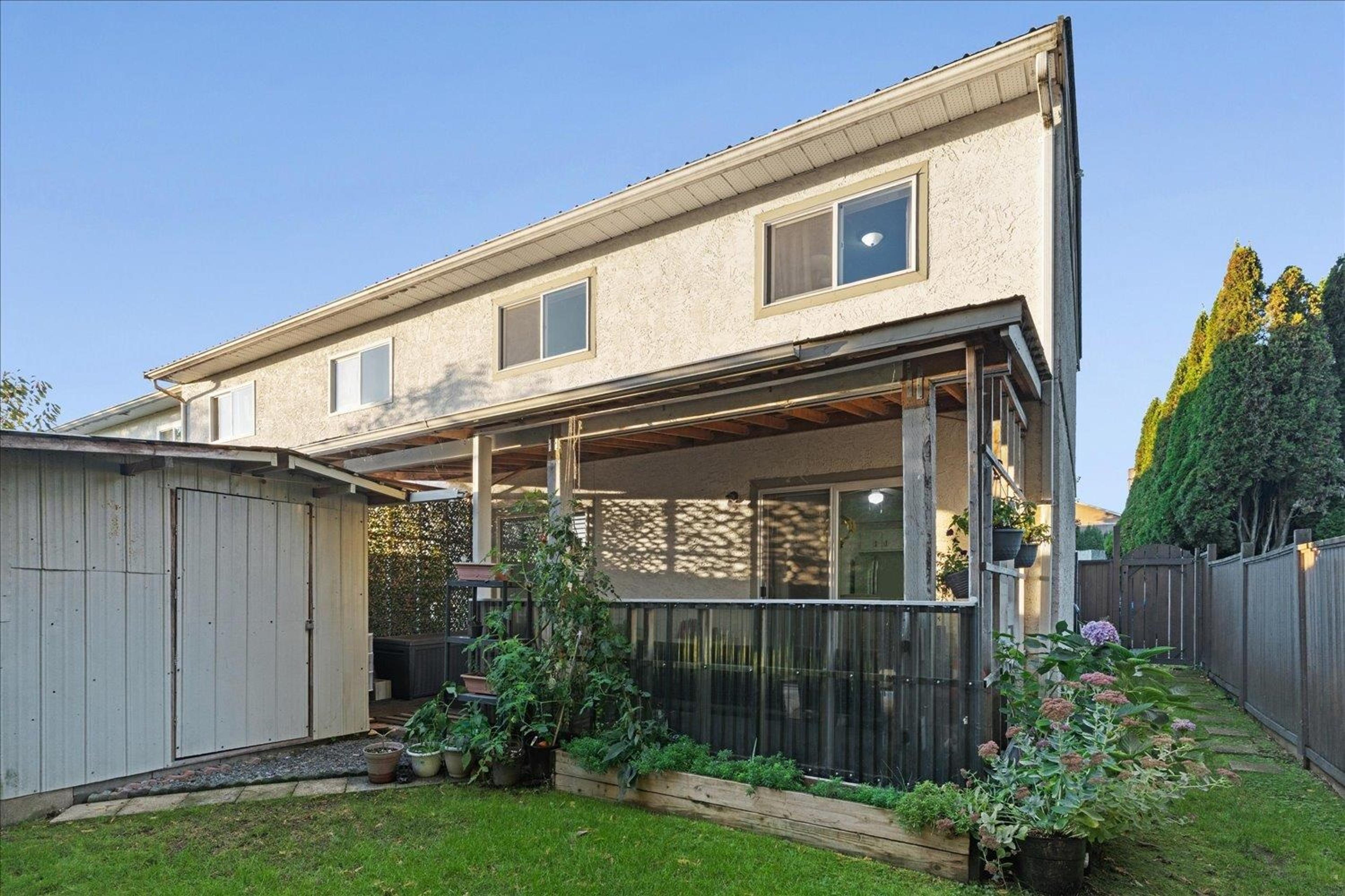 9473 Hazel Street, Chilliwack - Exteriors - Photo 5