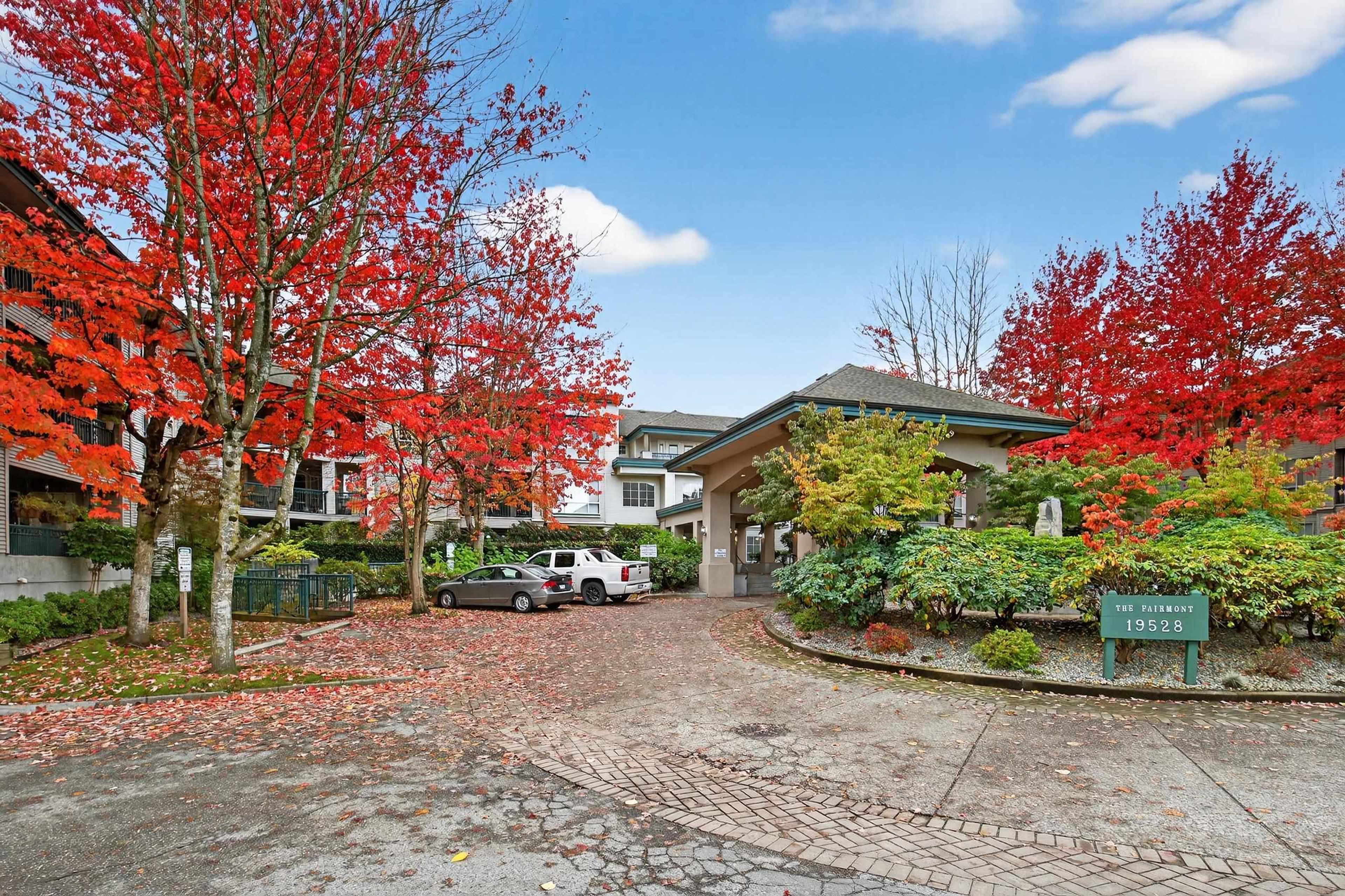 19528 Fraser Highway, Surrey - Exteriors - Full Complex View - Photo 3