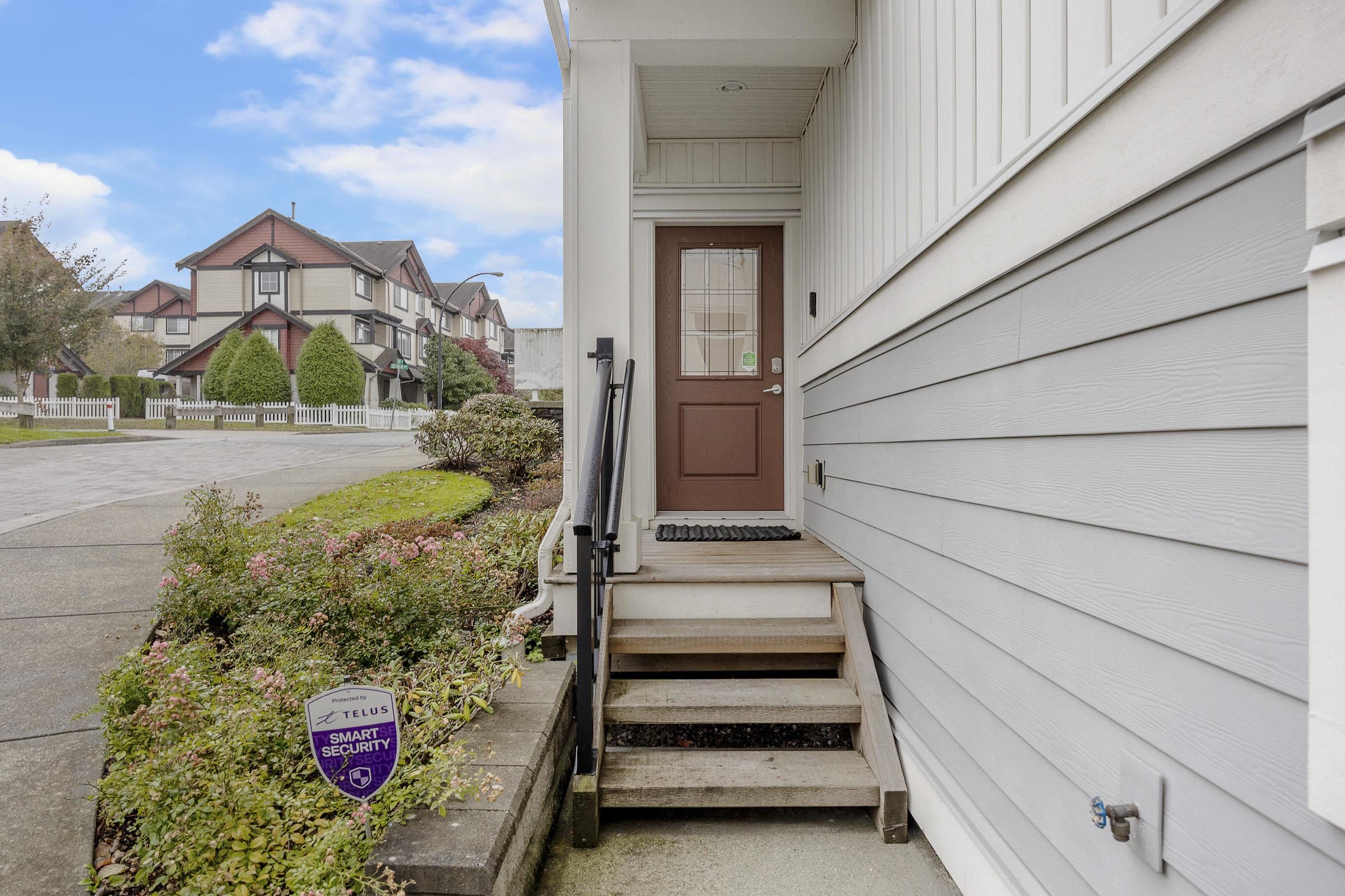 7198 179 Street, Surrey - Exteriors - Photo 6