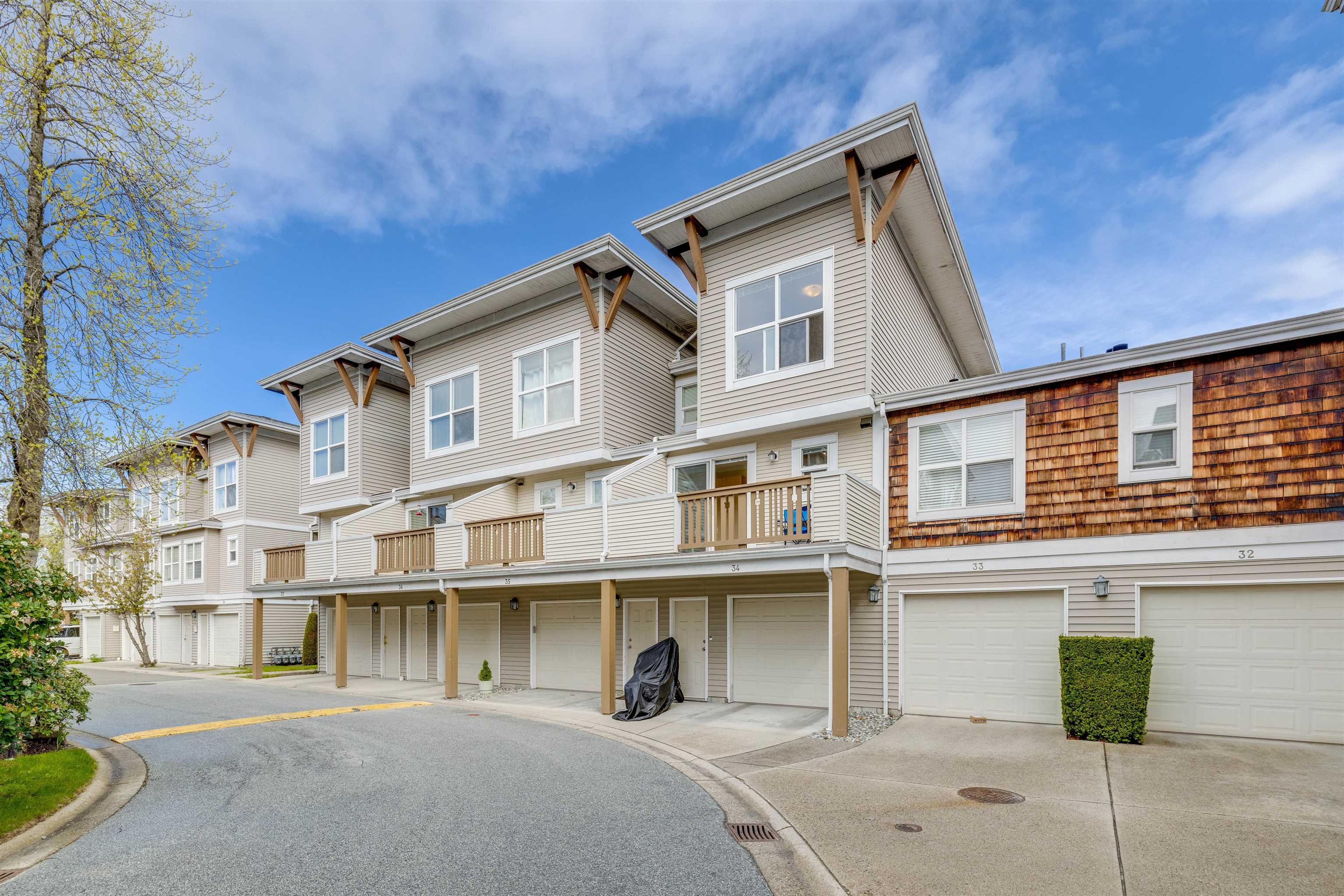 7111 Lynnwood Drive, Richmond - Exteriors - Full Complex View - Photo 1