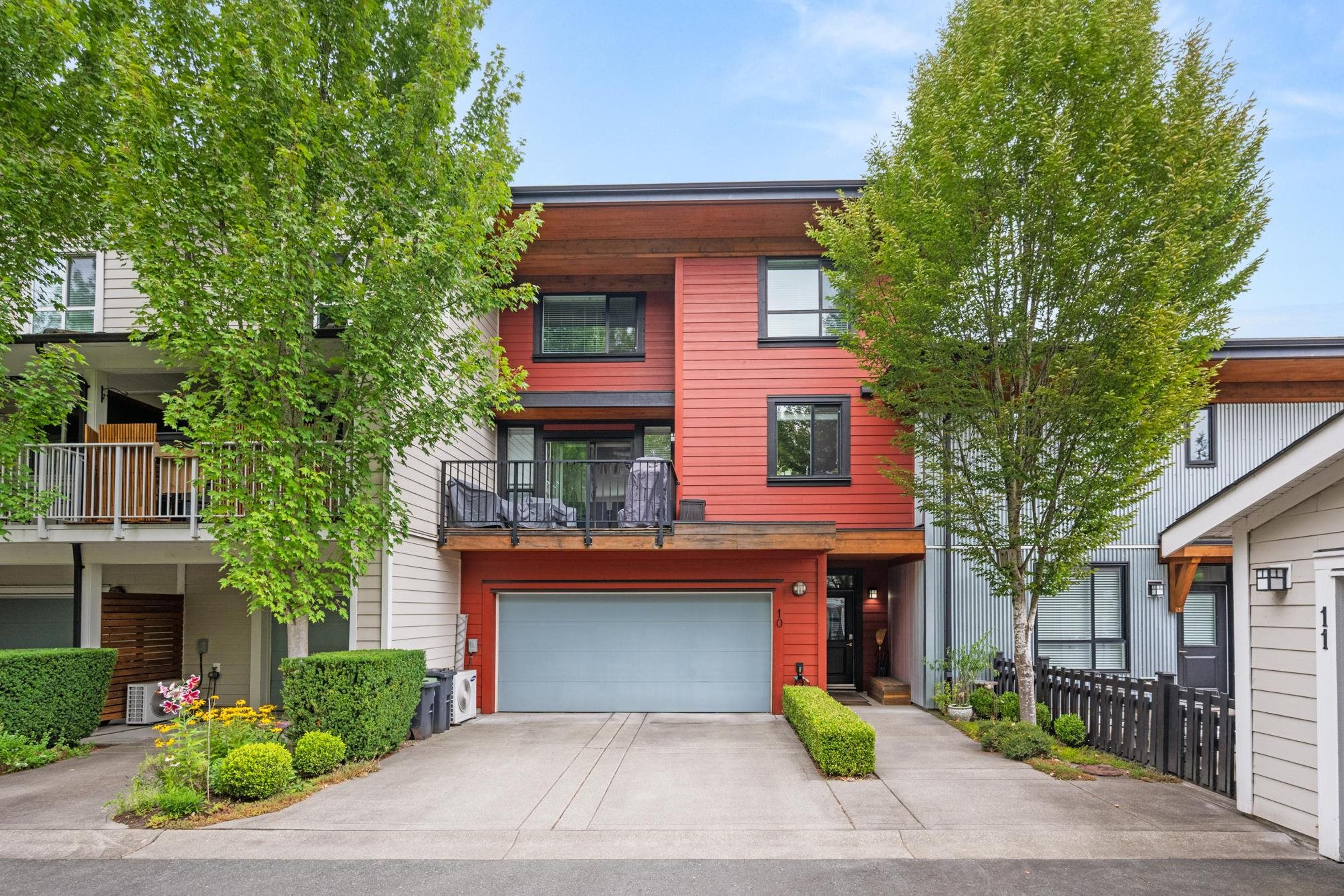 23230 Billy Brown Road, Langley - Exteriors - Photo 4