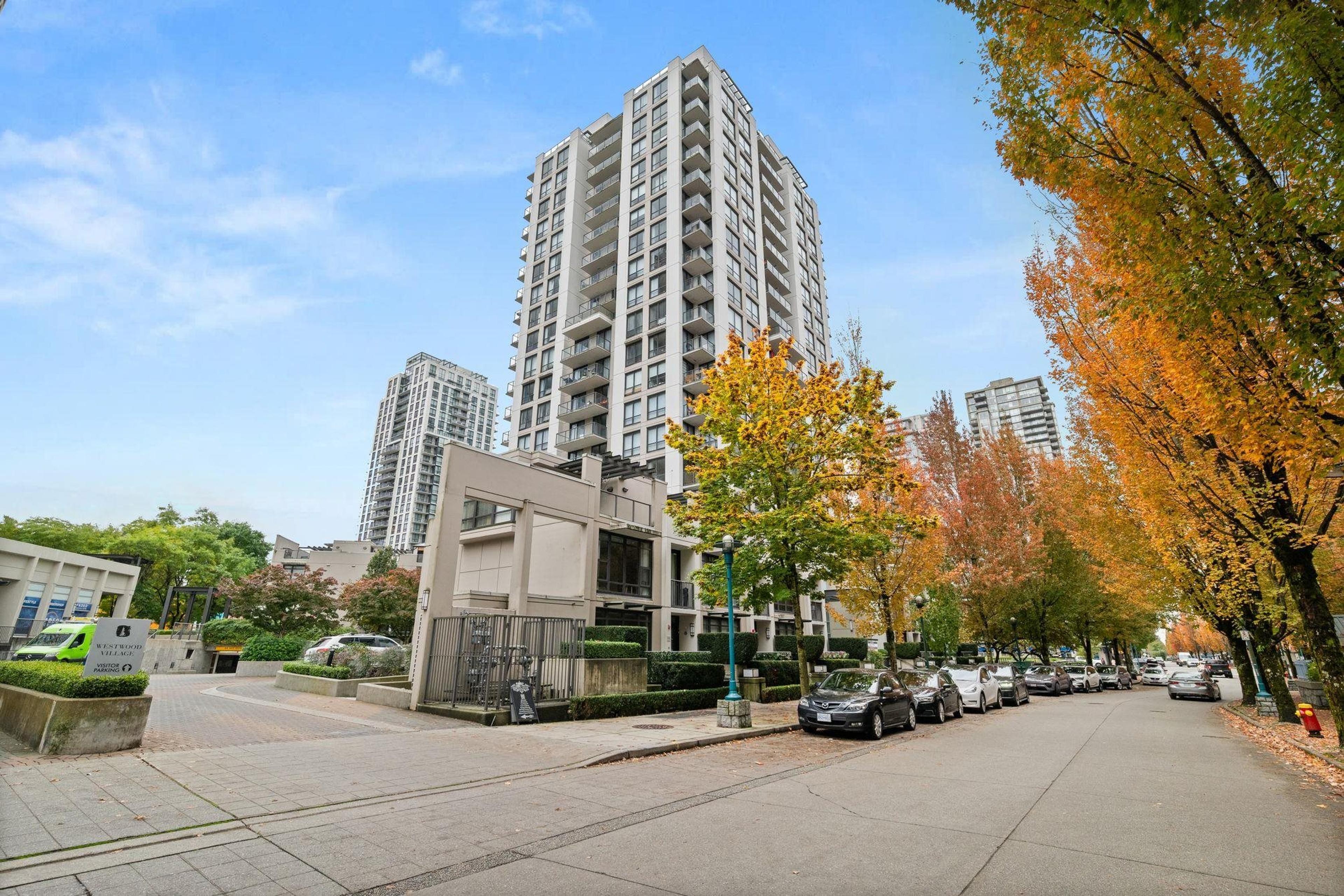 1185 The High Street, Coquitlam - Exteriors - Photo 3